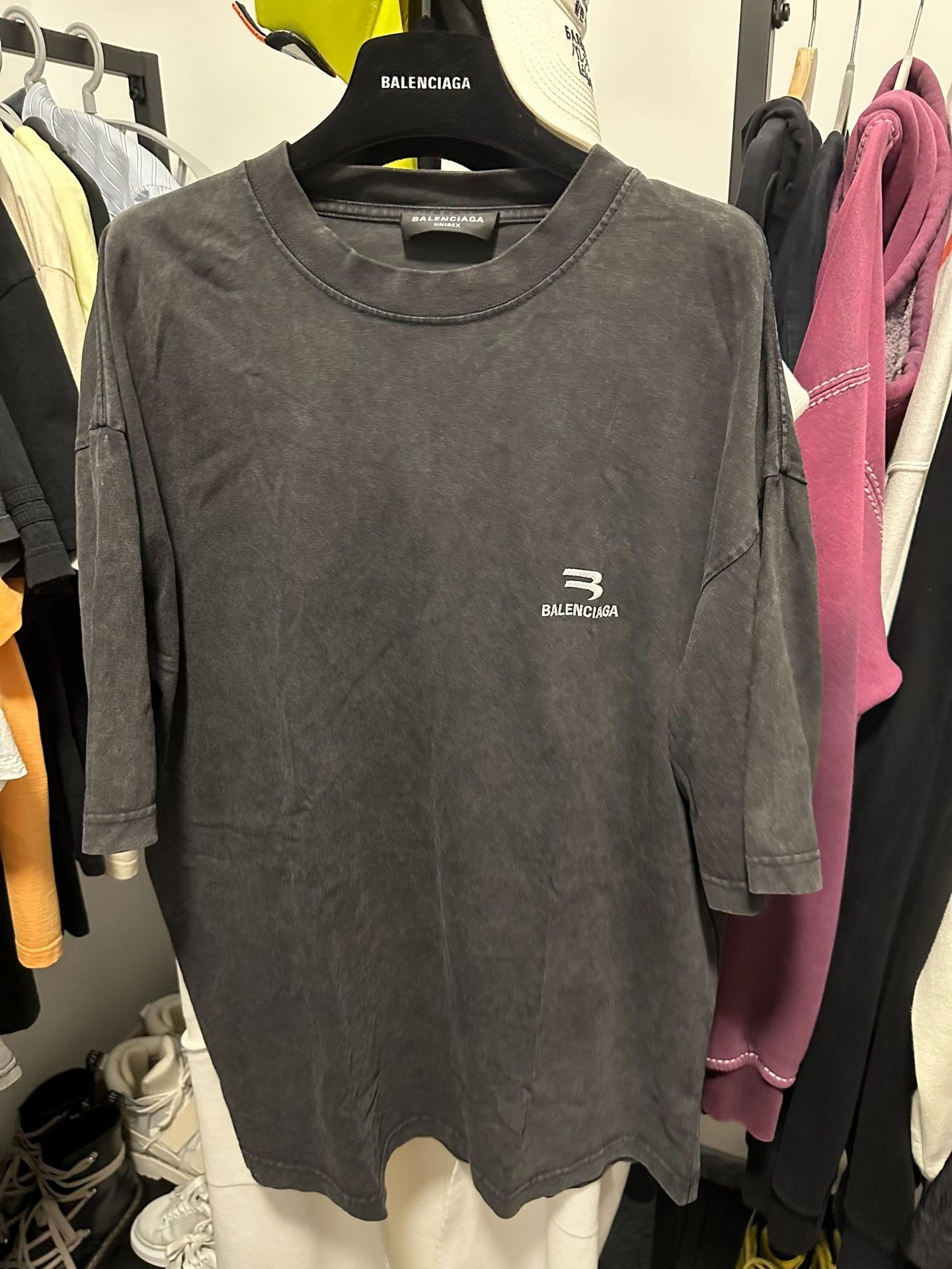 Balenciaga Balenciaga B Logo T-Shirt Size XS Size US XS / EU 42 / 0 - 2 Thumbnail