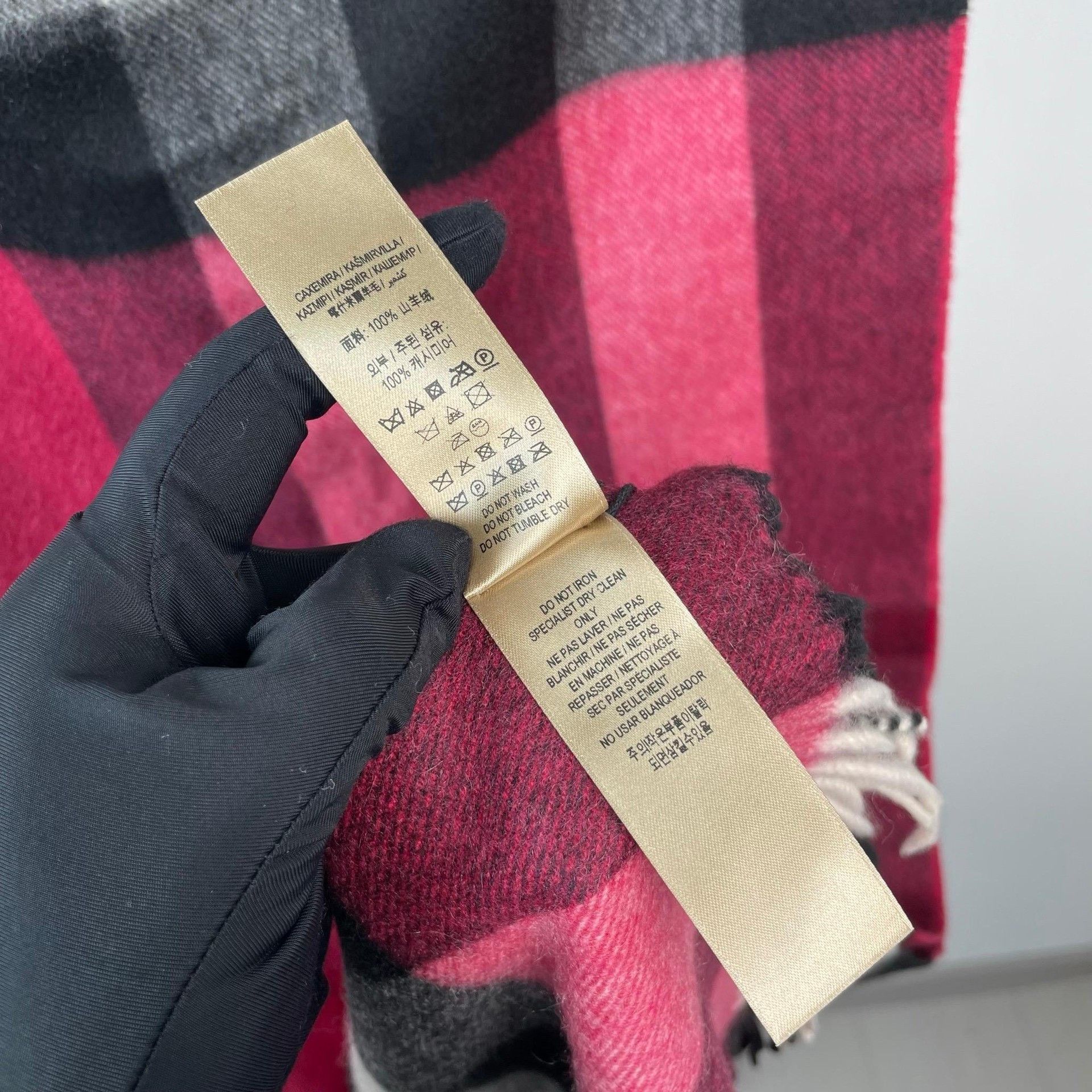 Burberry Burberry Rose Pink Classic Plaid Scarf Size ONE SIZE - 7 Thumbnail