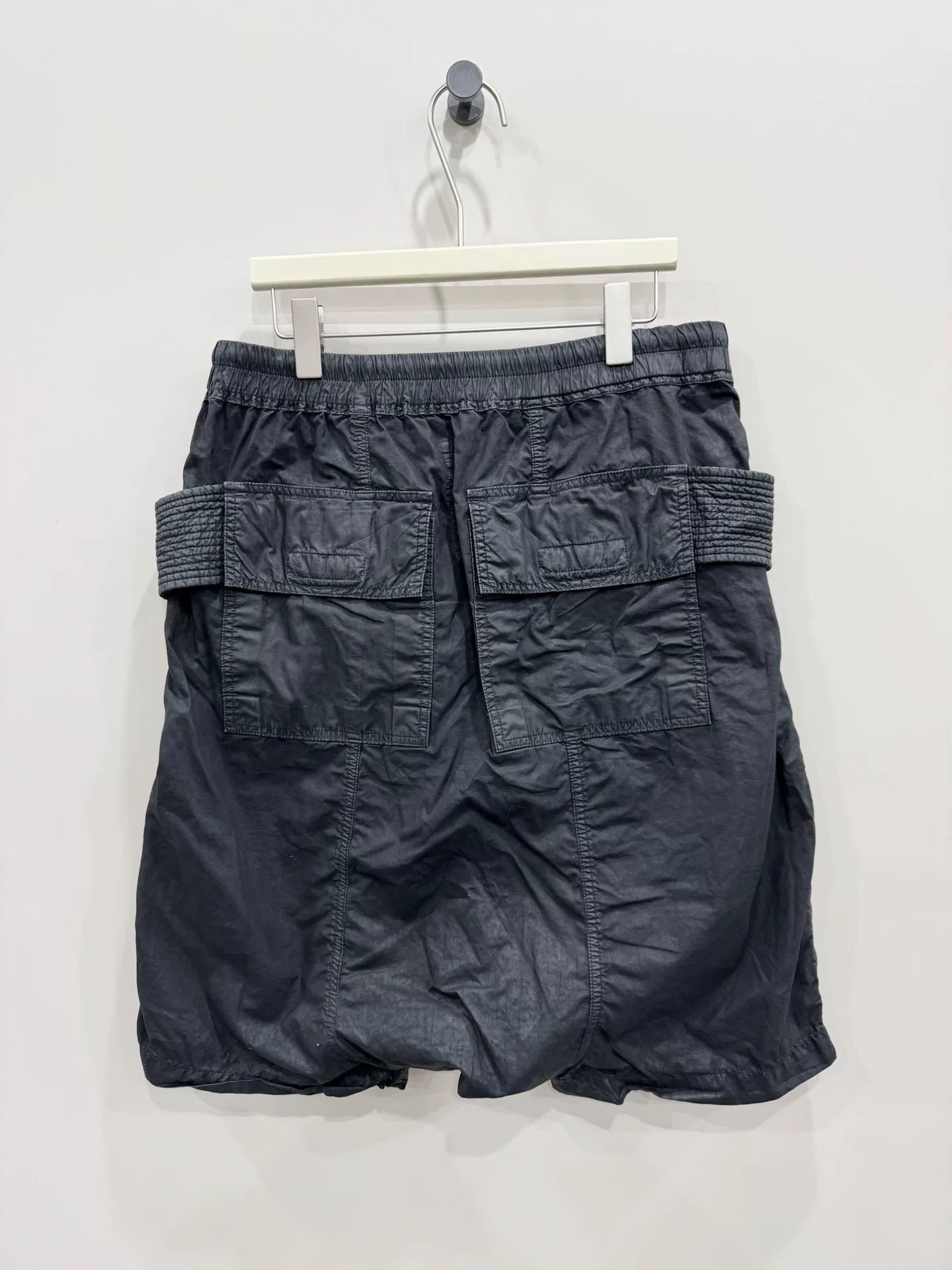 Rick Owens Rick Owens Waxed Shorts L Size US 26 / EU 42 - 2 Thumbnail