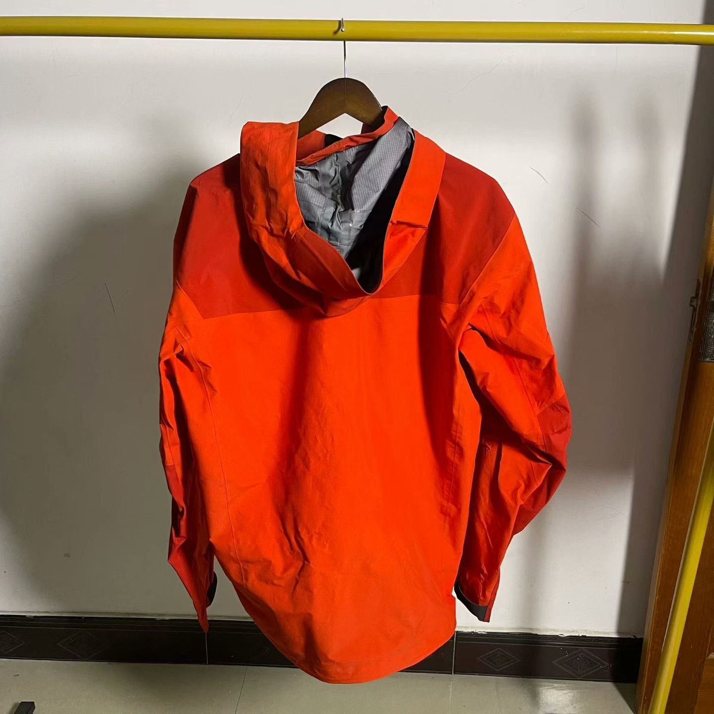 Arc'teryx Arcteryx Beta Ar Men's Jacket Size US L / EU 52-54 / 3 - 7 Thumbnail