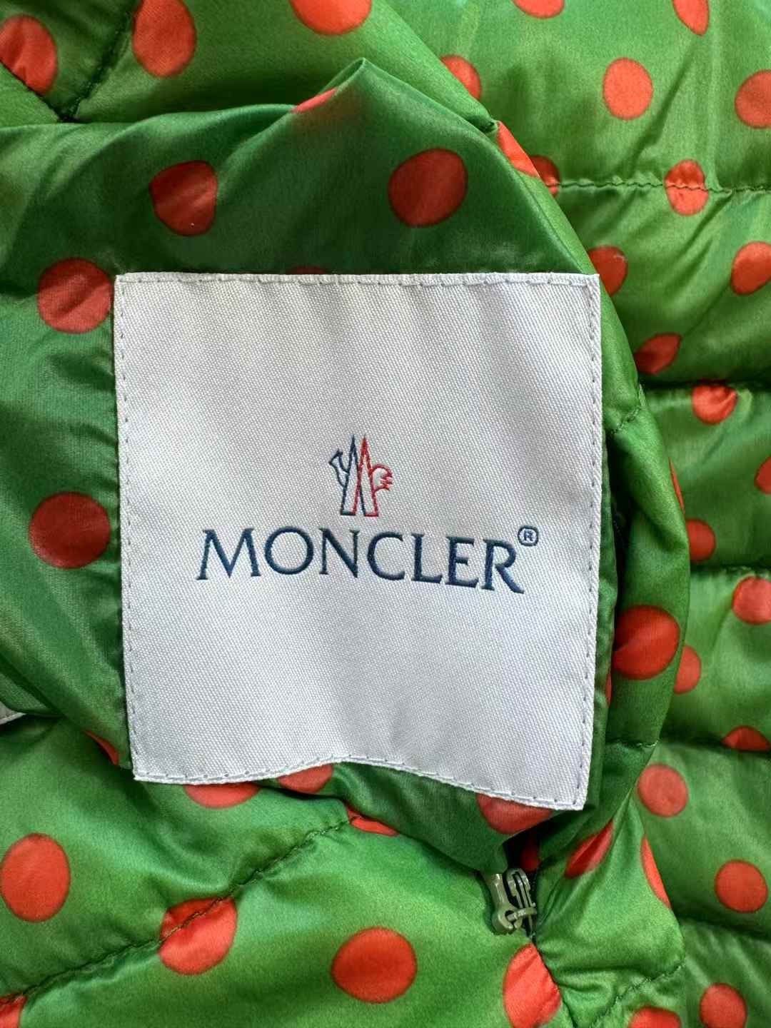 Moncler Moncler Reversible Lightweight Down Jacket Size L / US 10 / IT 46 - 7 Thumbnail