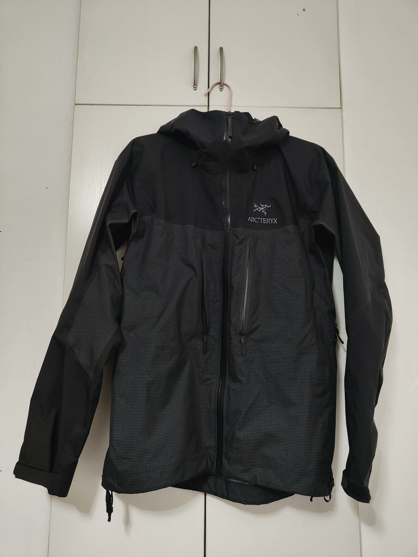 Arc'teryx Arc'teryx Gore Tex Hardshell Hooded Jacket Size US M / EU 48-50 / 2 - 2 Thumbnail