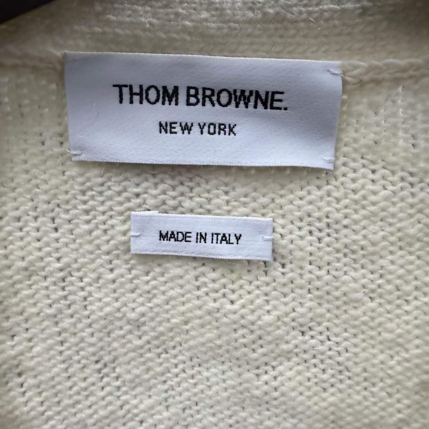 Thom Browne Thome Browne Cream Wool Four-Stripe Cardigan Size US M / EU 48-50 / 2 - 5 Thumbnail