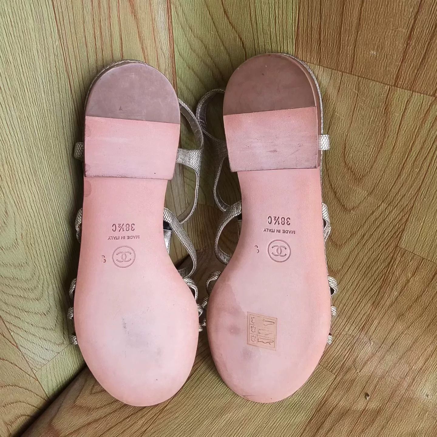 Chanel Chanel Leather Color Block Double C Sandals Size US 7.5 / IT 37.5 - 6 Thumbnail