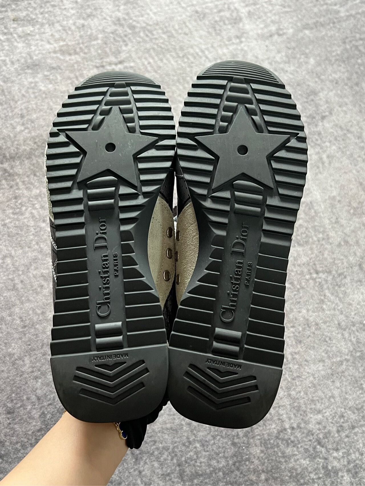 Dior Silver Dior Training Shoes Size US 5.5 / IT 35.5 - 9 Thumbnail