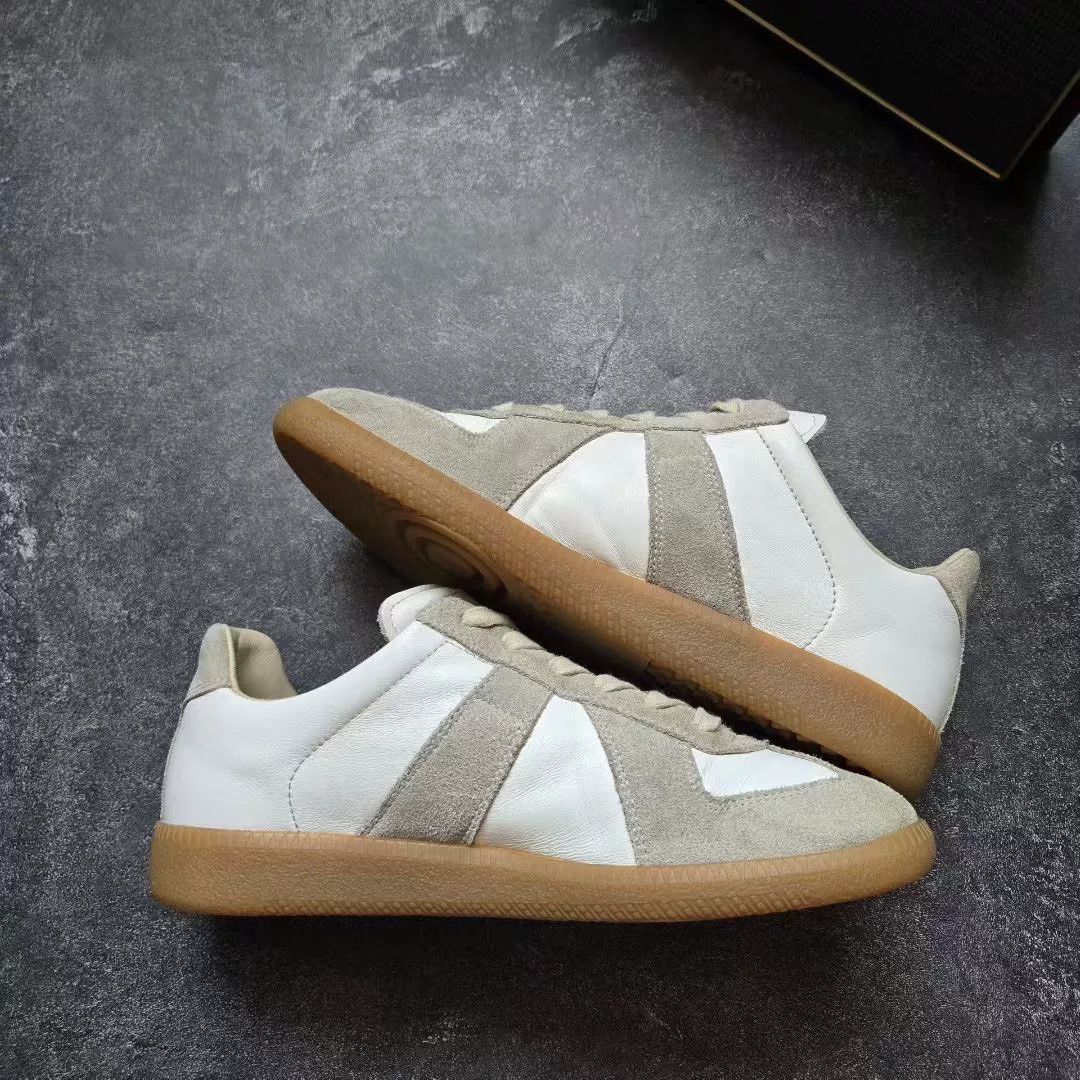 Maison Margiela MAISON MARGIELA Gray White Sneakers Size US 6 / IT 36 - 3 Thumbnail