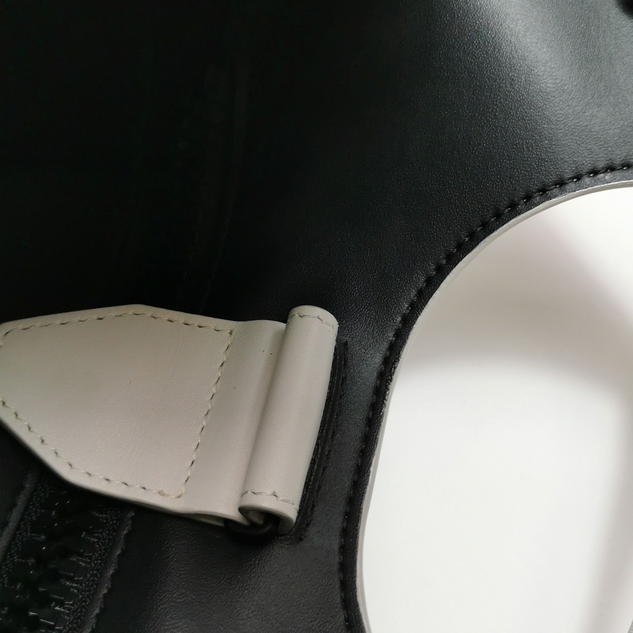 Balenciaga Balenciaga Women os Shoulder Bags Size ONE SIZE - 10 Thumbnail