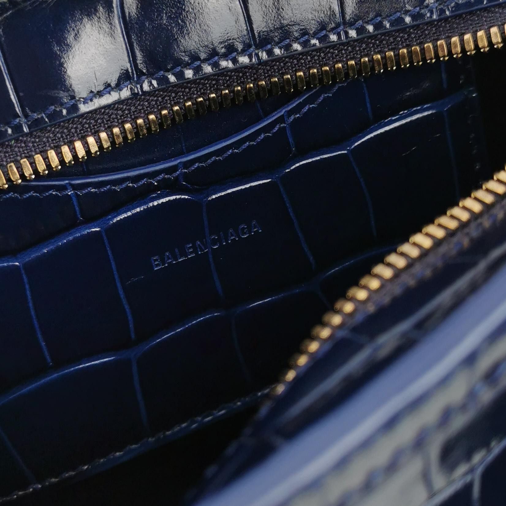 Balenciaga Balenciaga Women os Shoulder Bags Size ONE SIZE - 8 Thumbnail