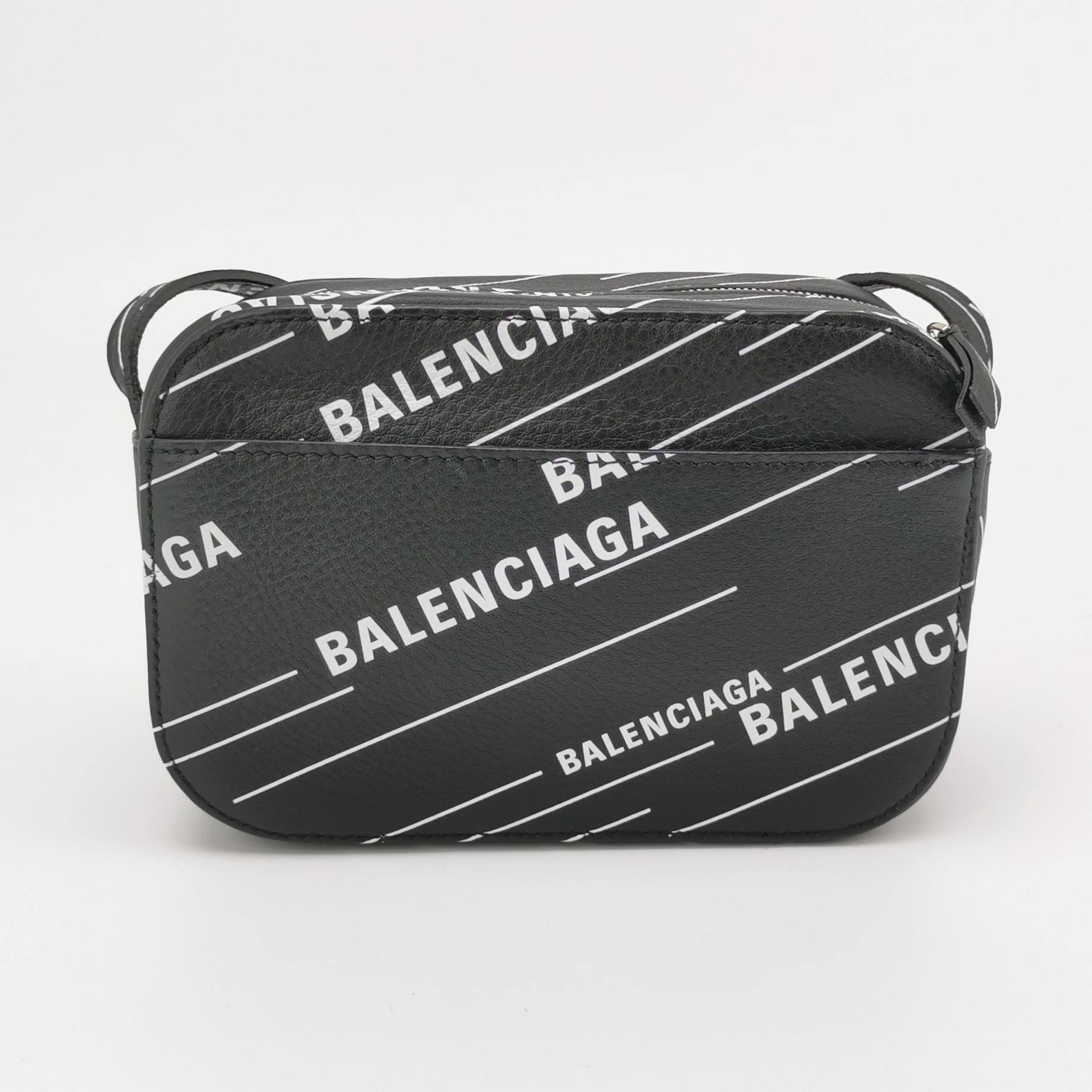 Balenciaga Balenciaga Women os Shoulder Bags Size ONE SIZE - 5 Thumbnail