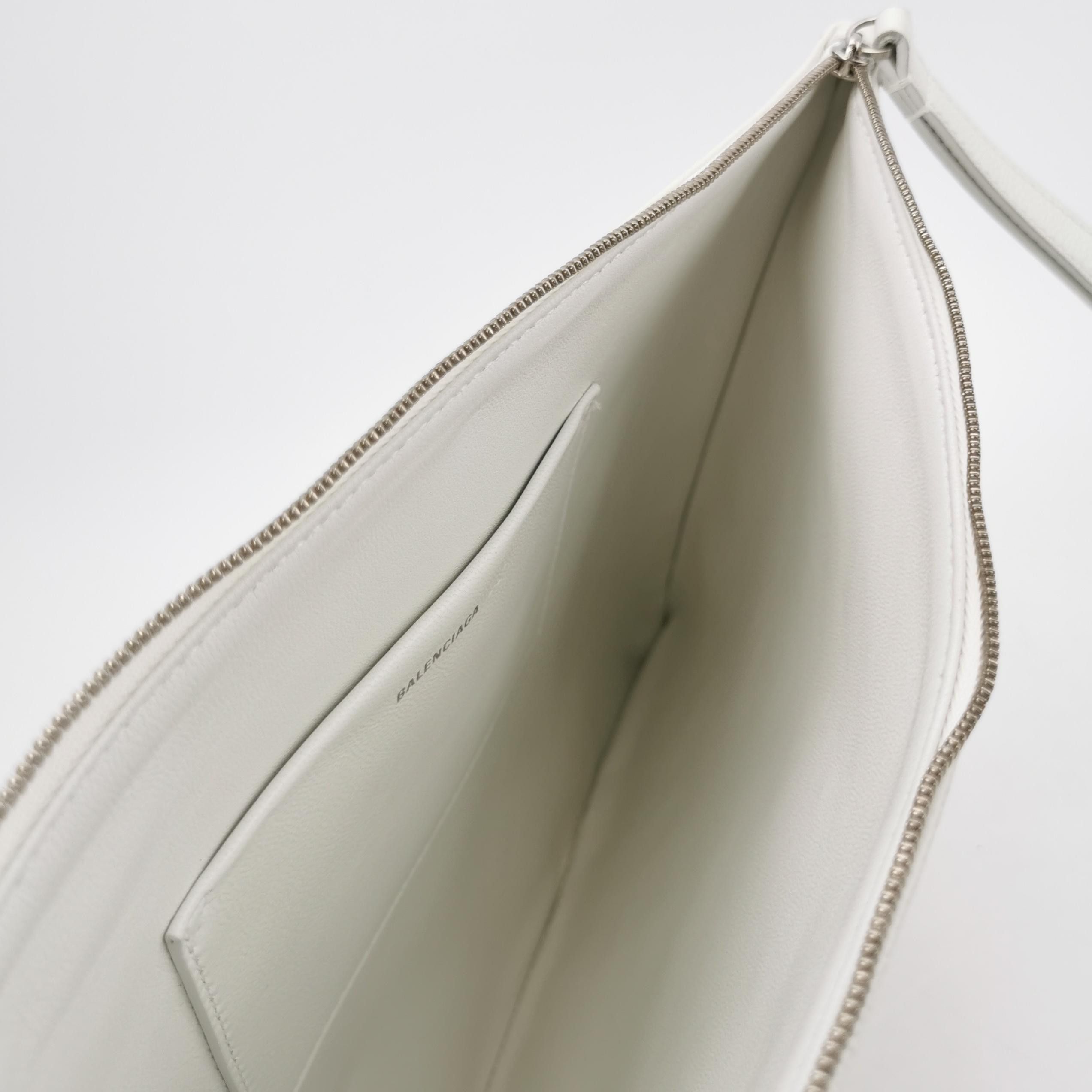Balenciaga Balenciaga Women os Clutches Size ONE SIZE - 6 Thumbnail