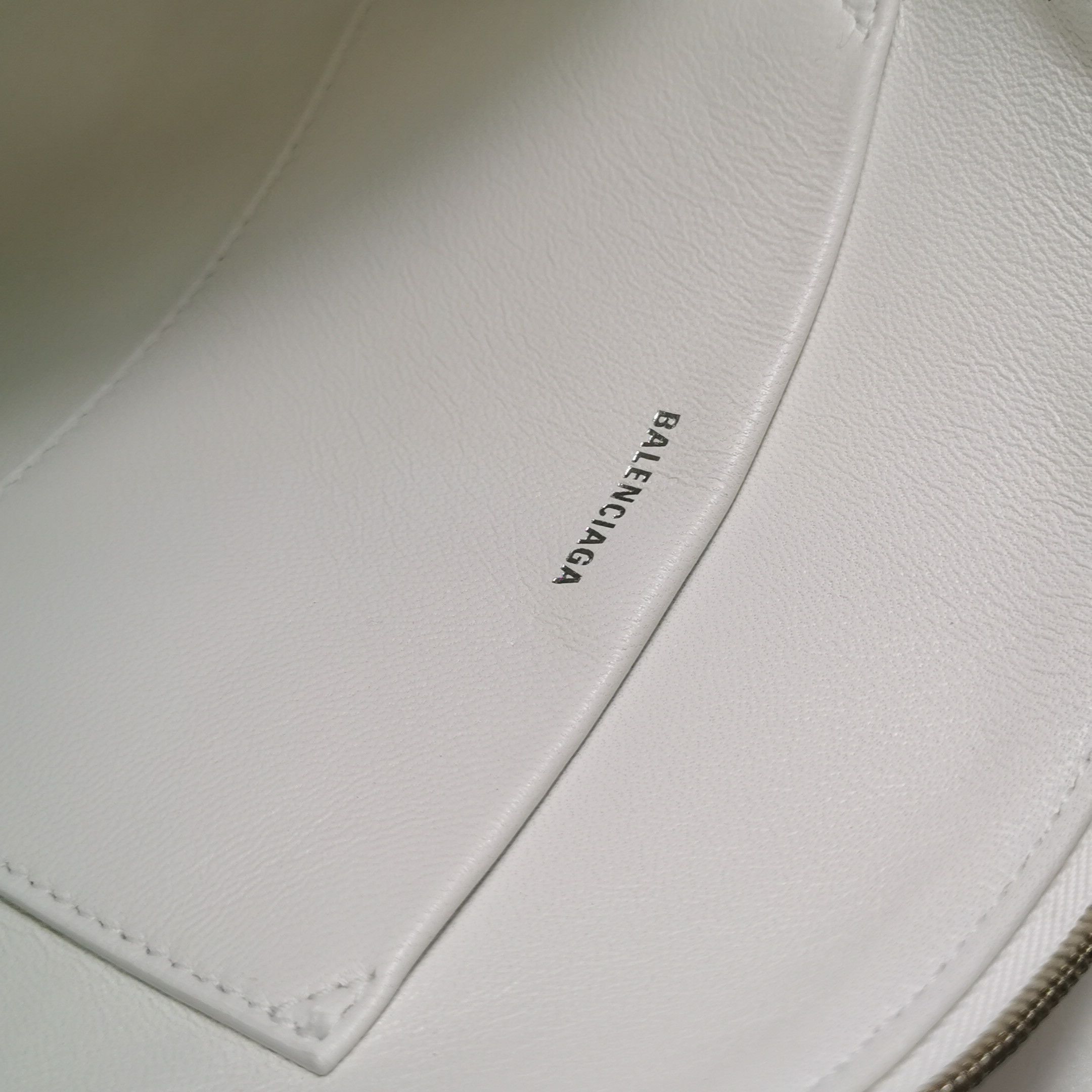 Balenciaga Balenciaga Women os Clutches Size ONE SIZE - 11 Thumbnail