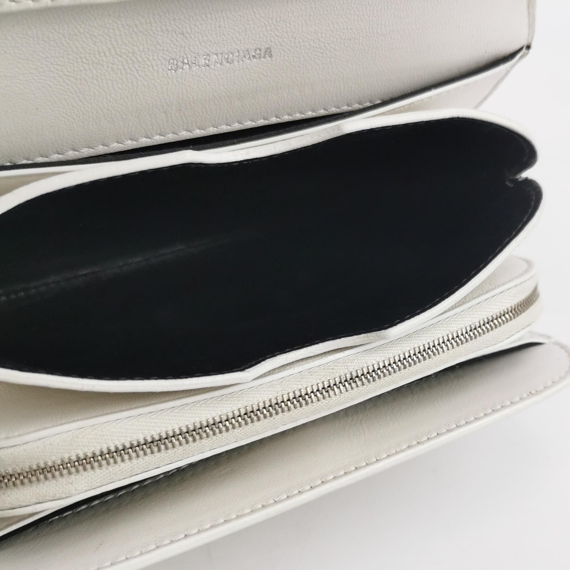 Balenciaga Balenciaga Women os Crossbody Bags Size ONE SIZE - 7 Thumbnail