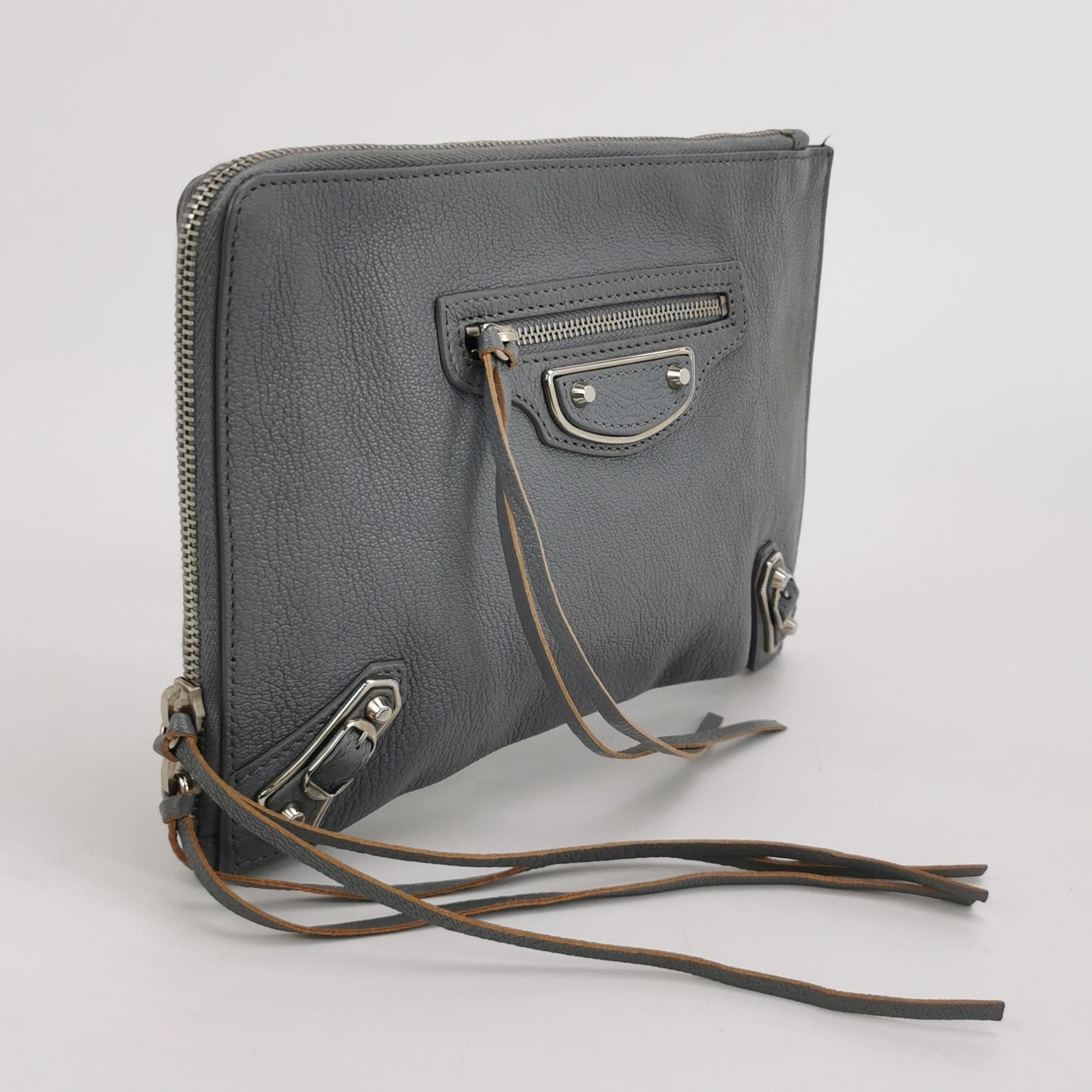 Balenciaga Balenciaga Women os Clutches Size ONE SIZE - 3 Thumbnail