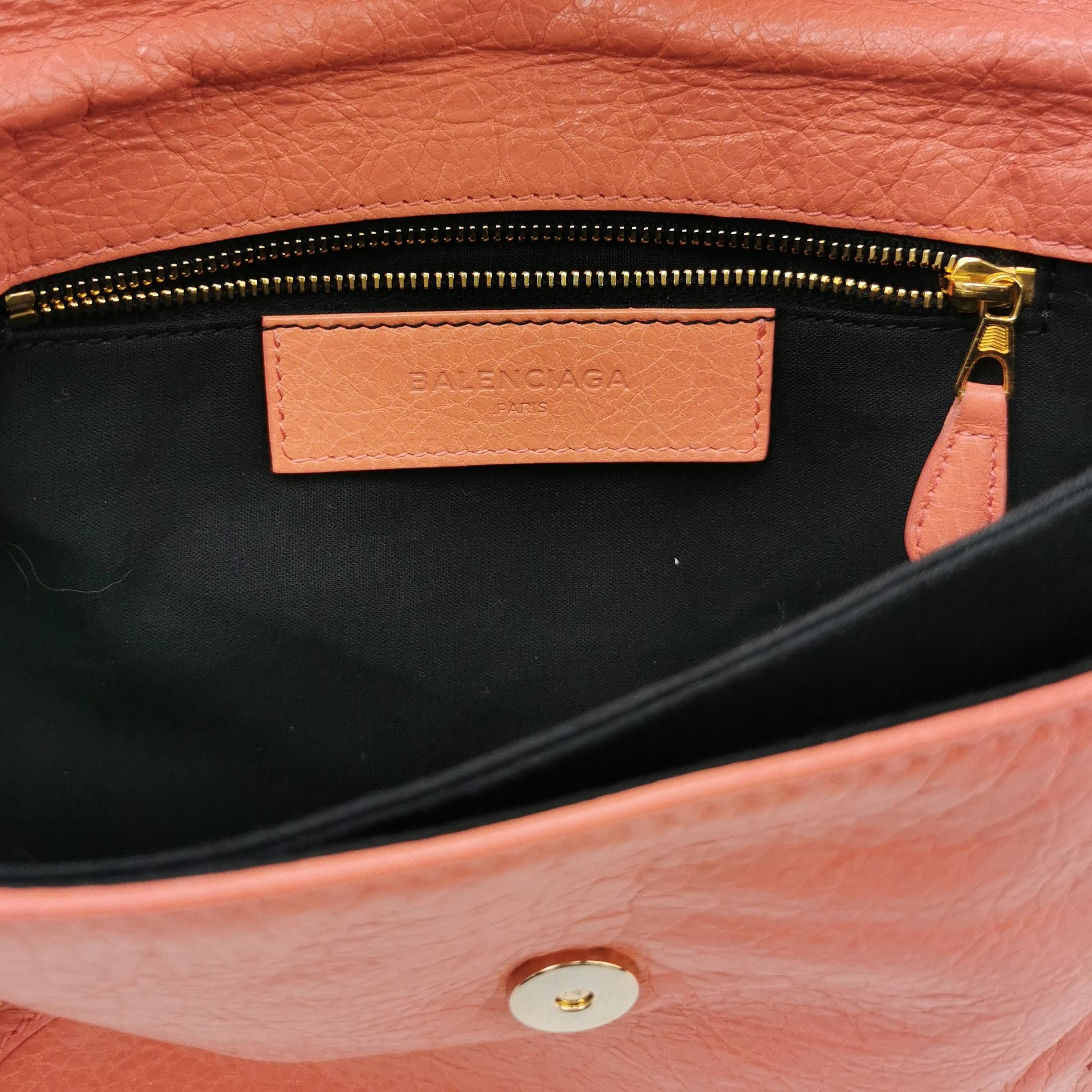 Balenciaga Balenciaga Women os Crossbody Bags Size ONE SIZE - 8 Thumbnail