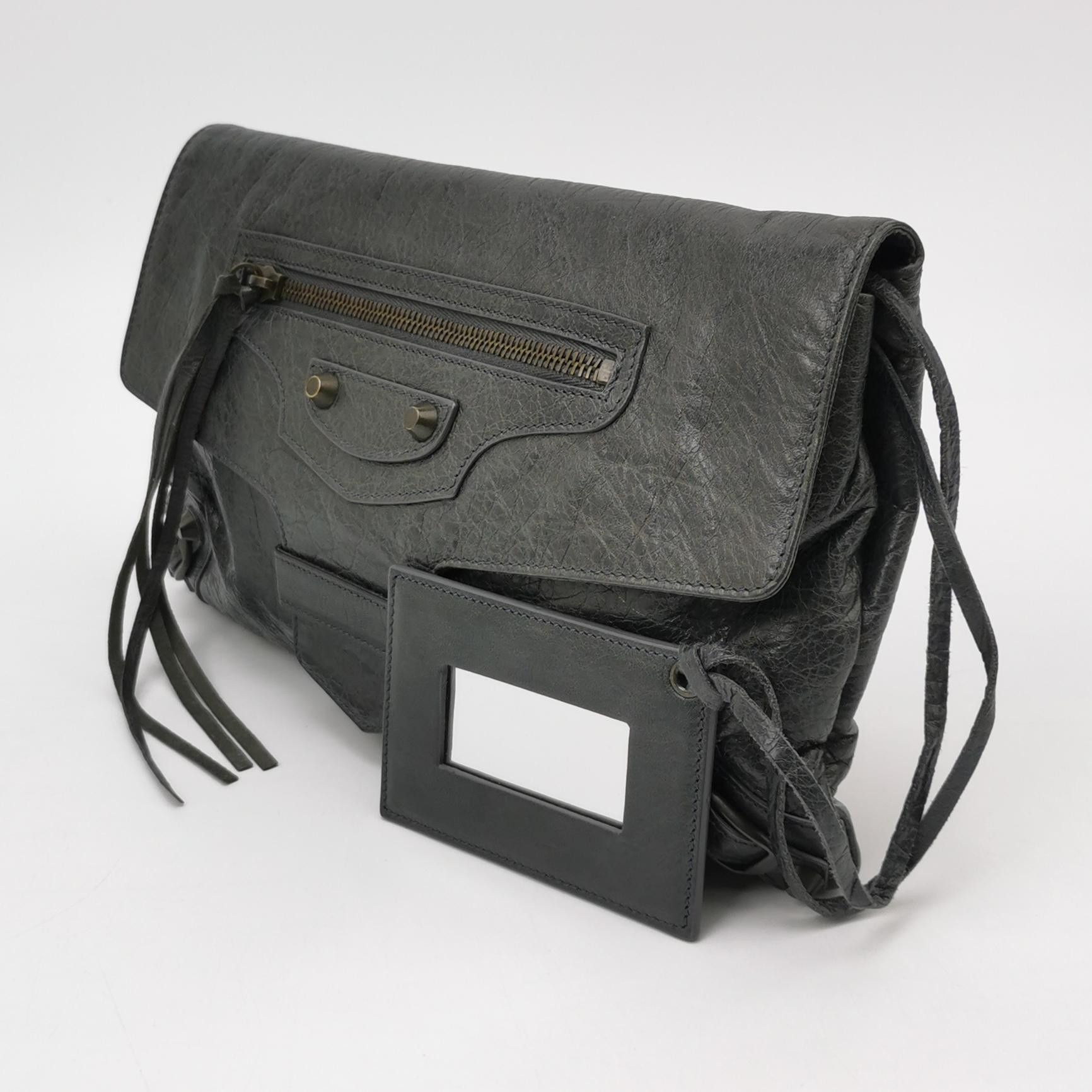 Balenciaga Balenciaga Women os Clutches Size ONE SIZE - 2 Thumbnail