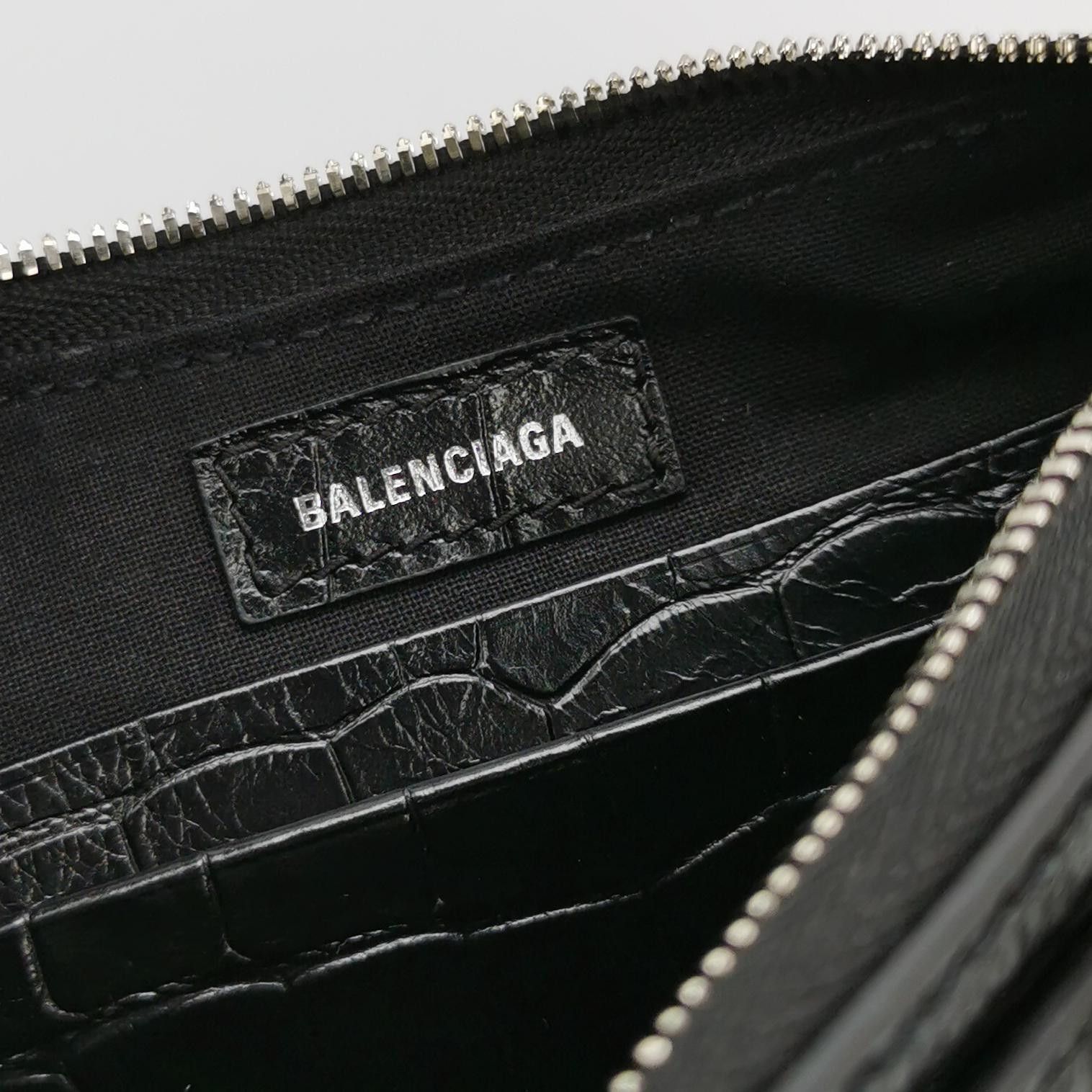 Balenciaga Balenciaga Women os Shoulder Bags Size ONE SIZE - 8 Thumbnail