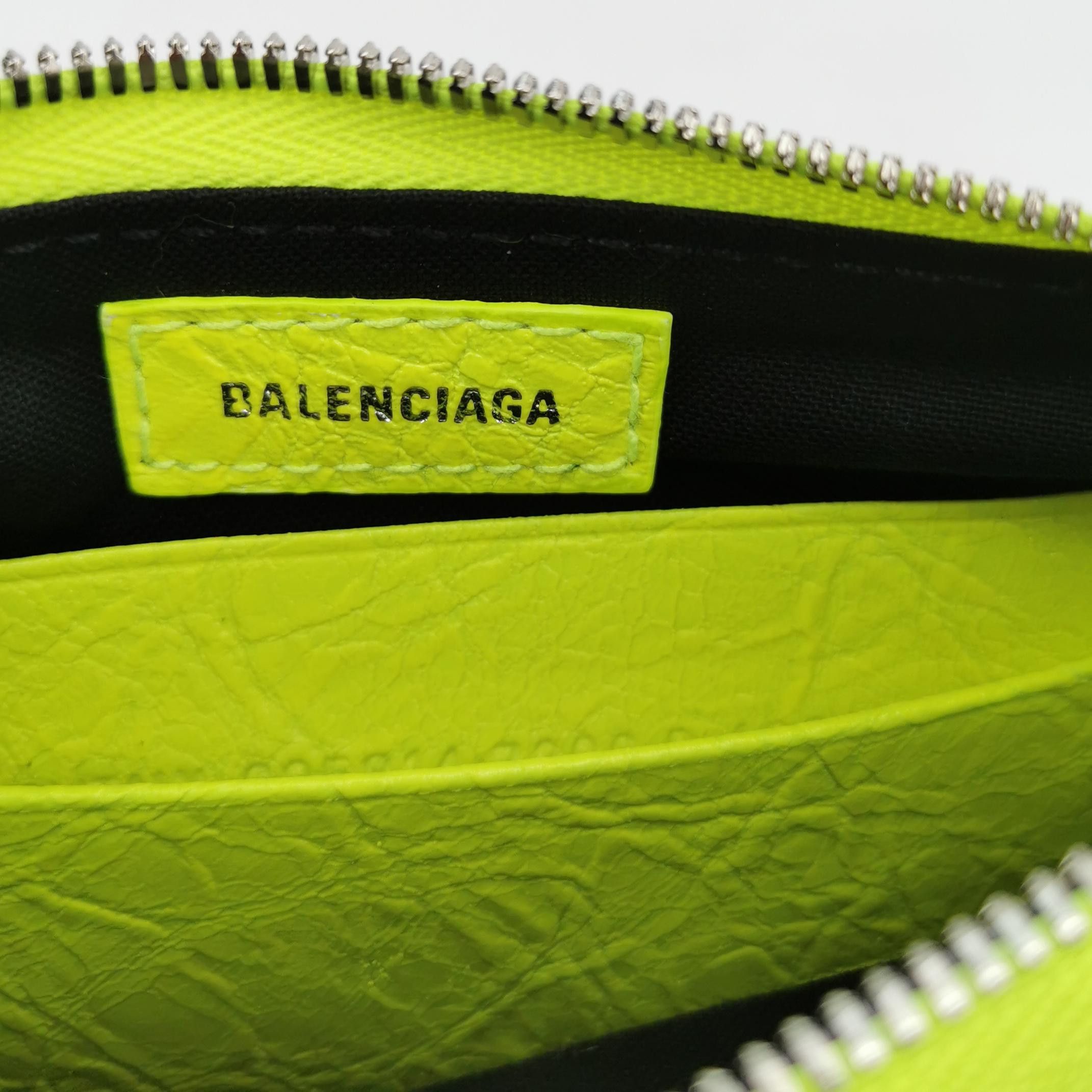 Balenciaga Balenciaga Women os Shoulder Bags Size ONE SIZE - 8 Thumbnail