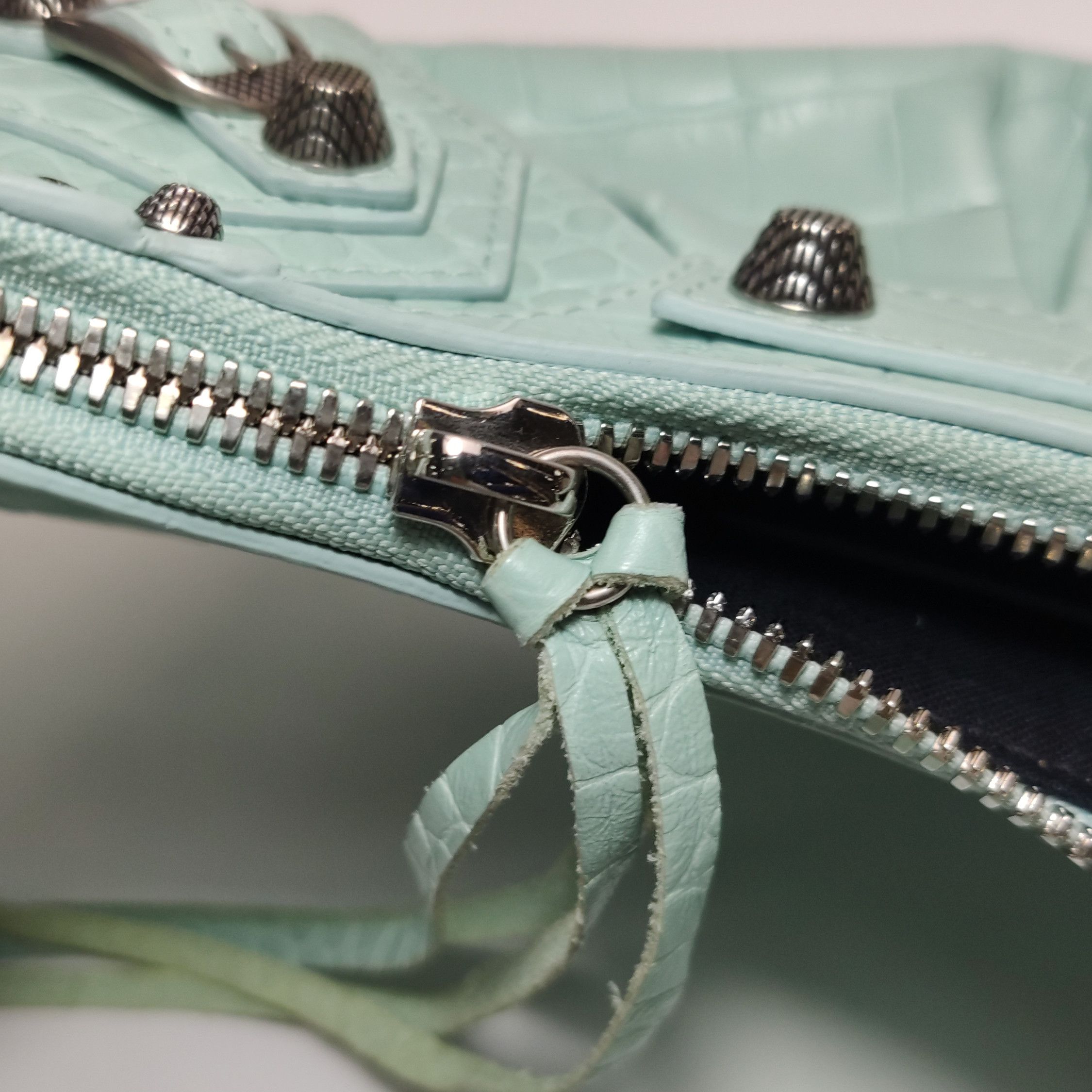 Balenciaga Balenciaga Women os Shoulder Bags Size ONE SIZE - 14 Thumbnail