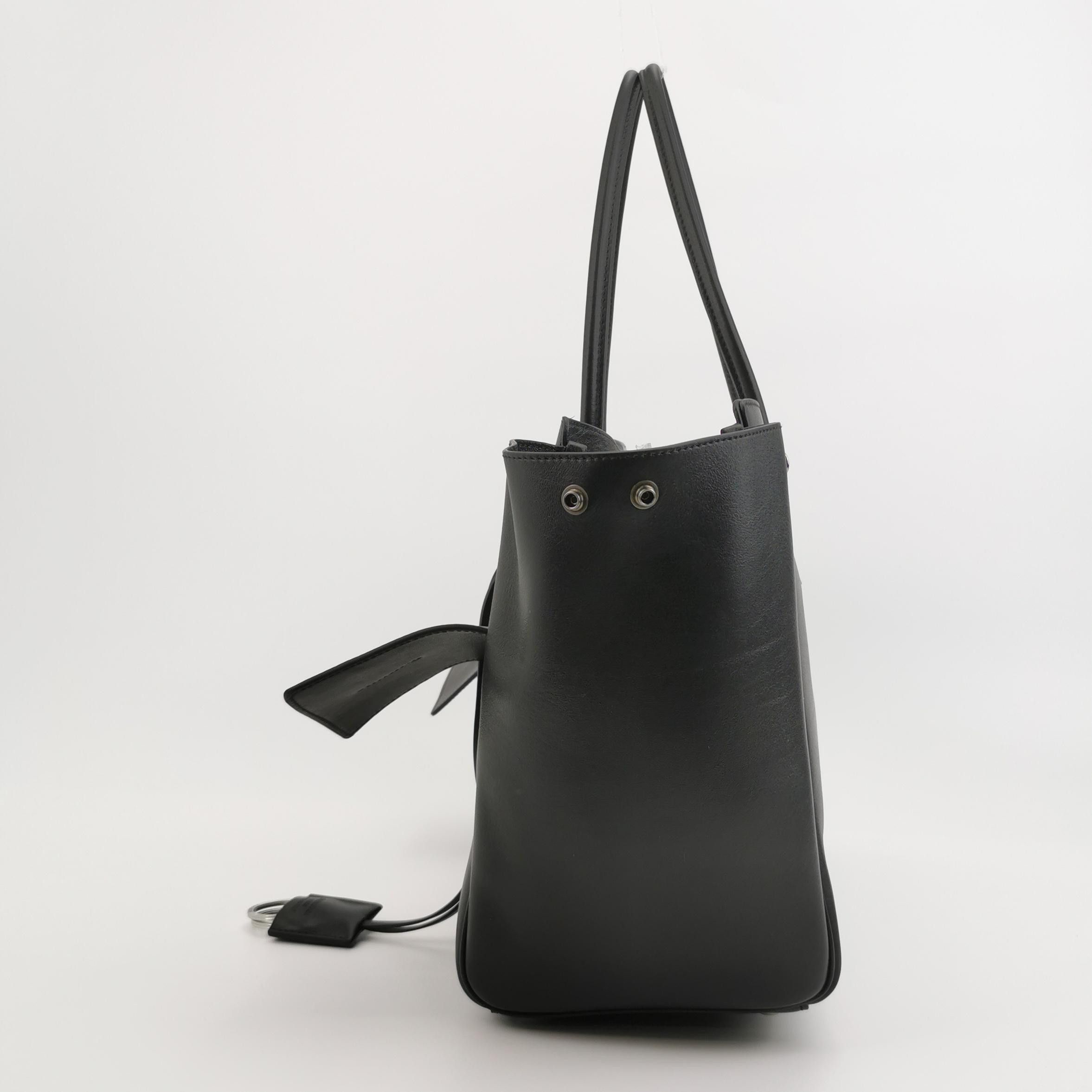 Balenciaga Balenciaga Women os Shoulder Bags Size ONE SIZE - 3 Thumbnail