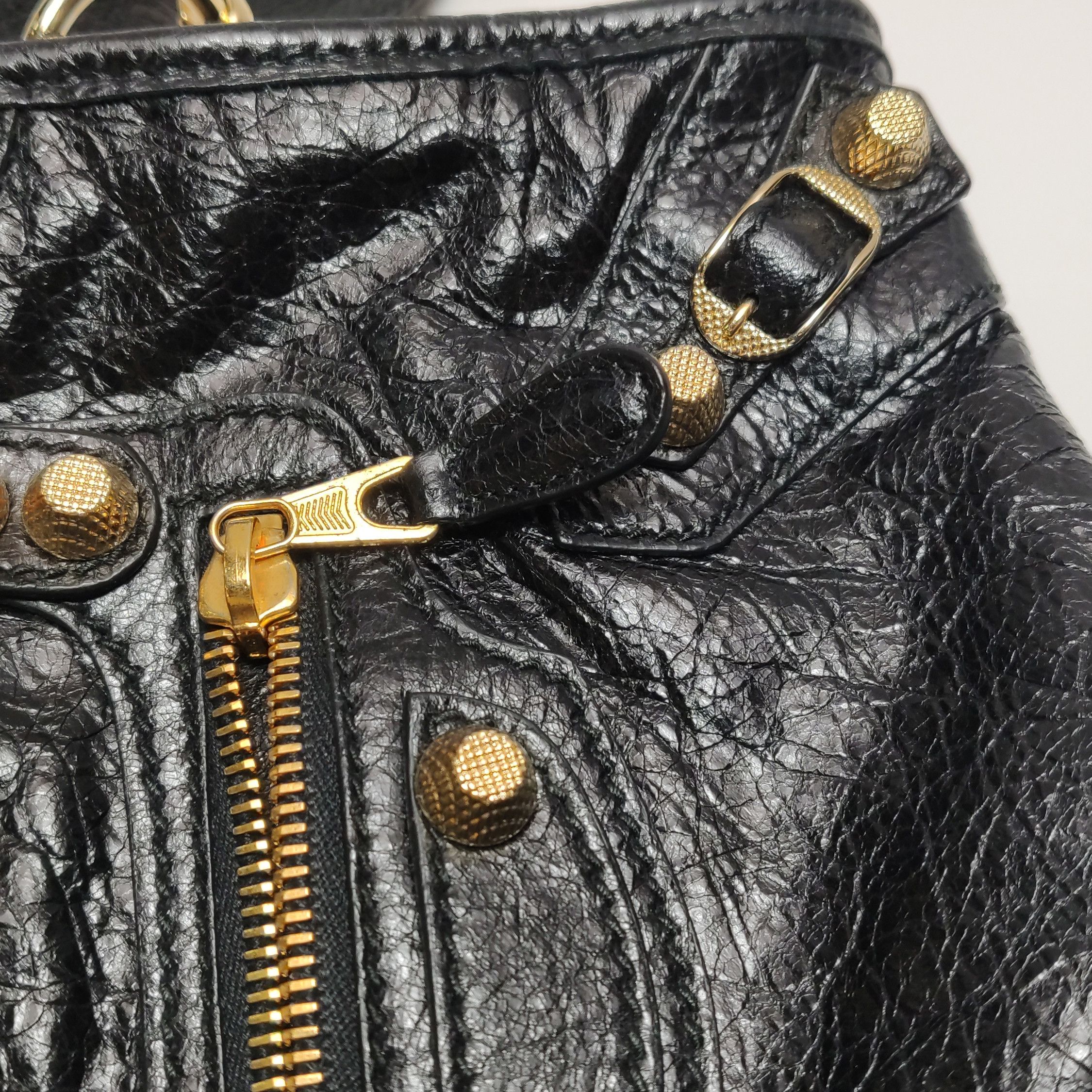 Balenciaga Balenciaga Women os Shoulder Bags Size ONE SIZE - 20 Thumbnail