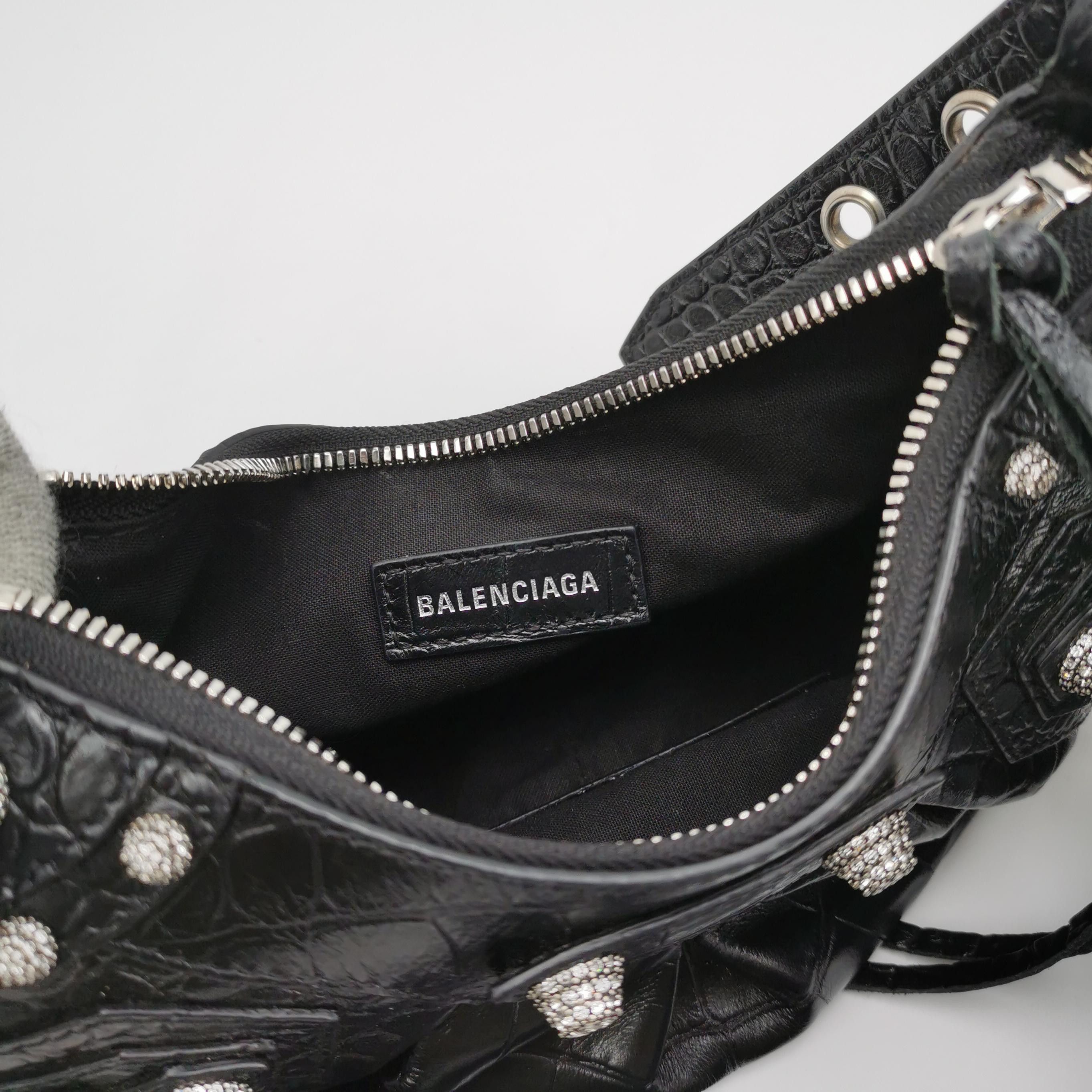 Balenciaga Balenciaga Women os Shoulder Bags Size ONE SIZE - 8 Thumbnail