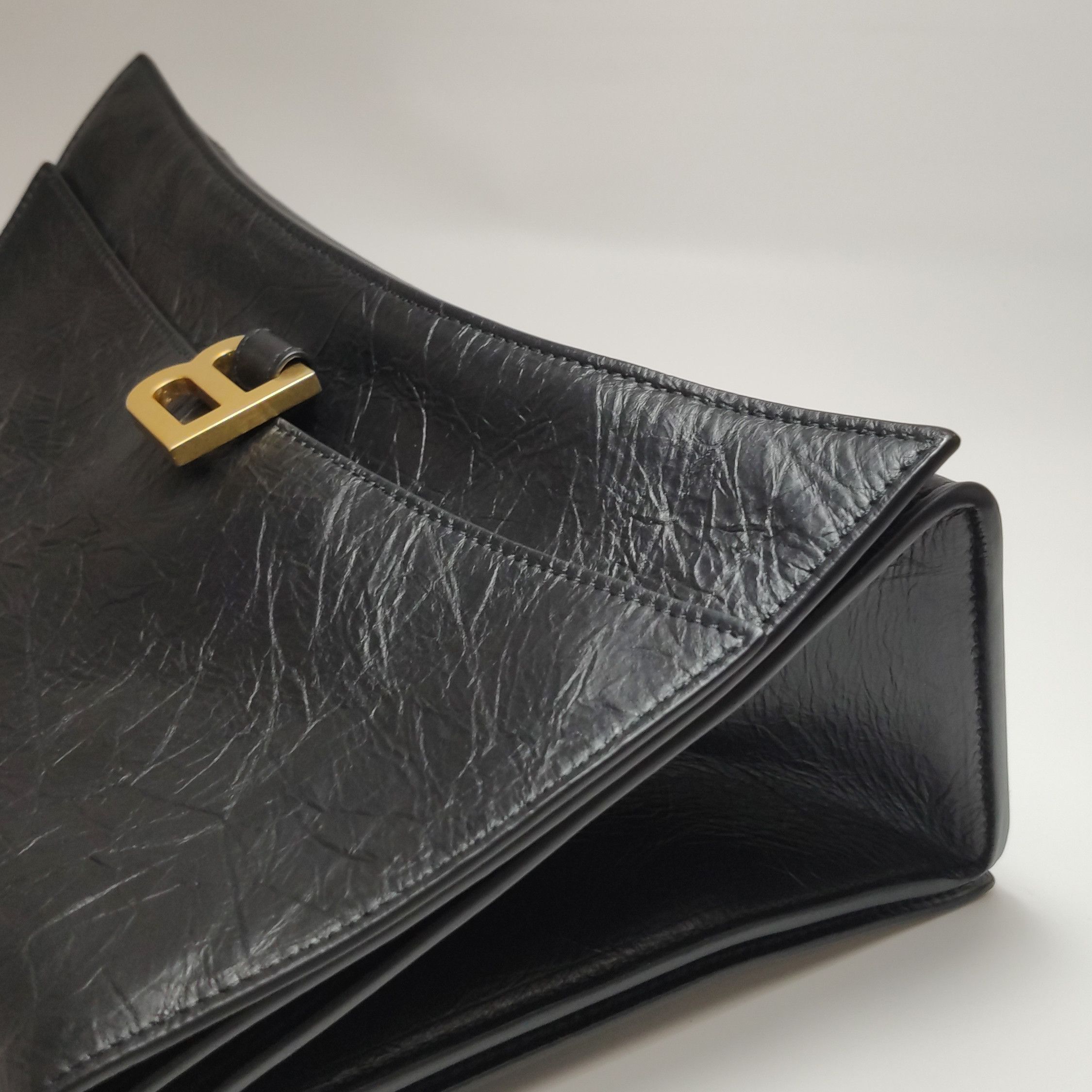 Balenciaga Balenciaga Women os Shoulder Bags Size ONE SIZE - 17 Thumbnail