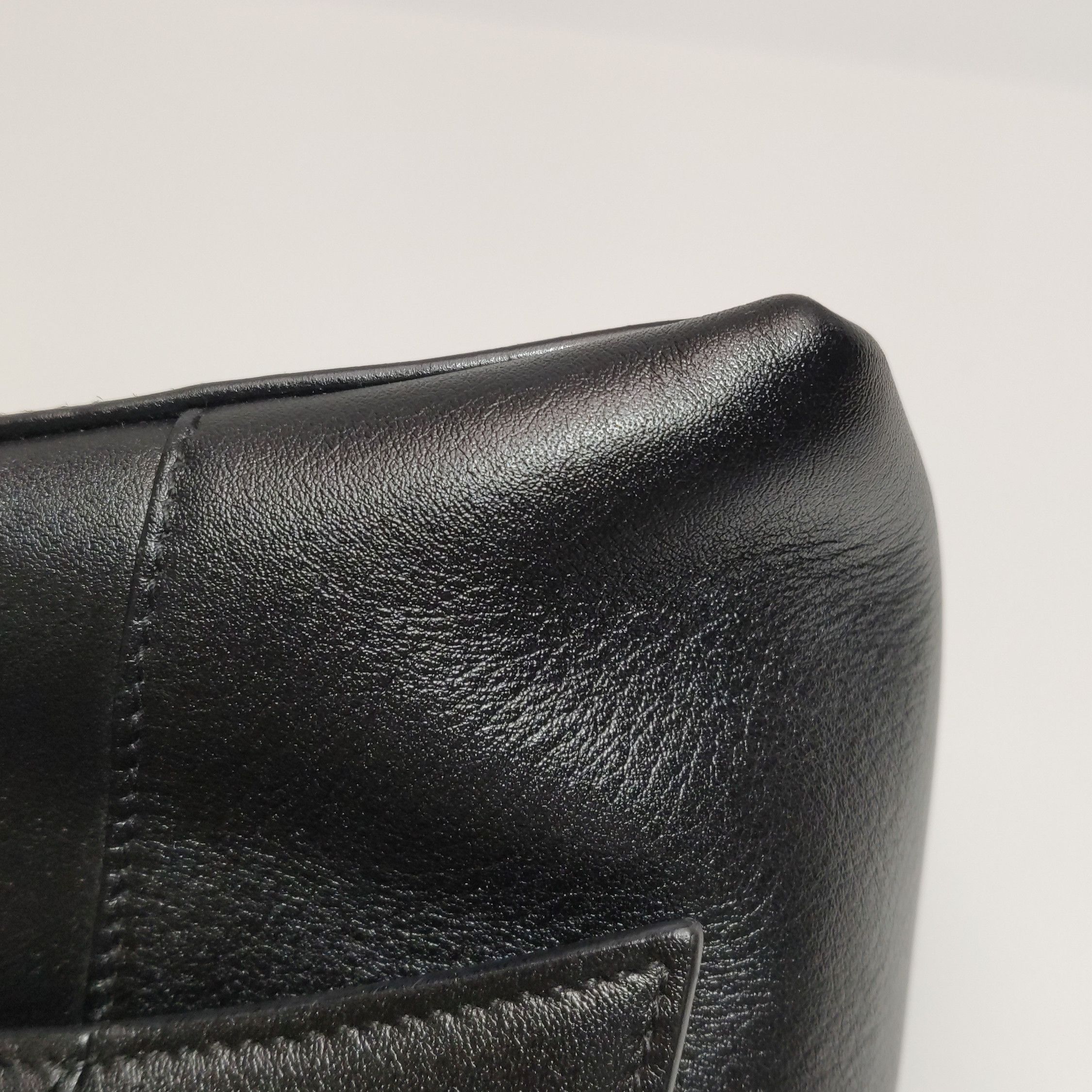 Balenciaga Balenciaga Women os Shoulder Bags Size ONE SIZE - 19 Thumbnail