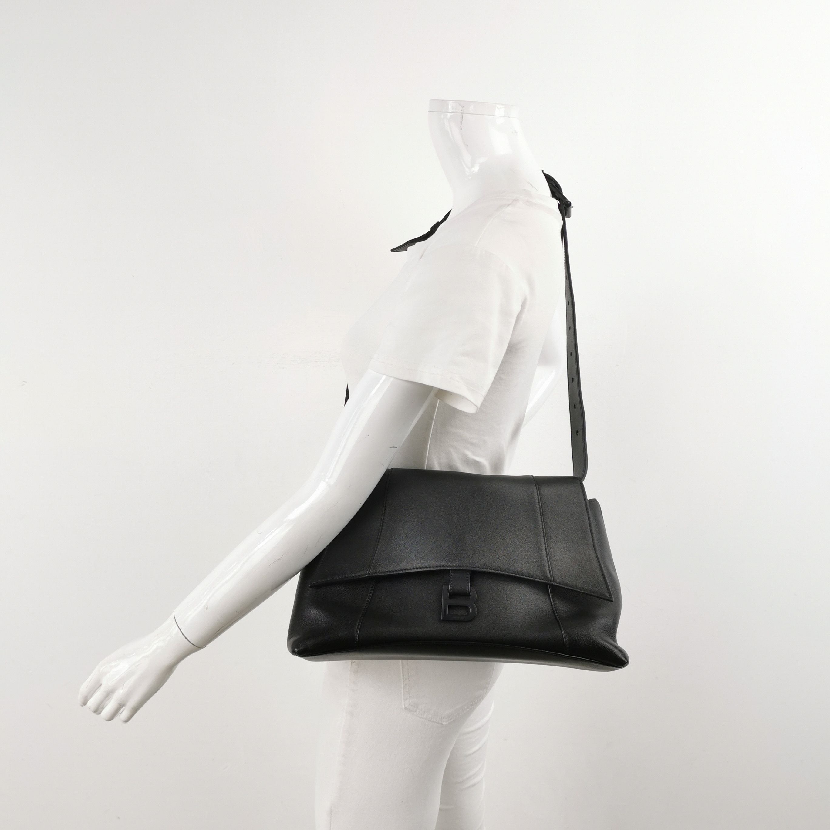 Balenciaga Balenciaga Women os Shoulder Bags Size ONE SIZE - 2 Thumbnail