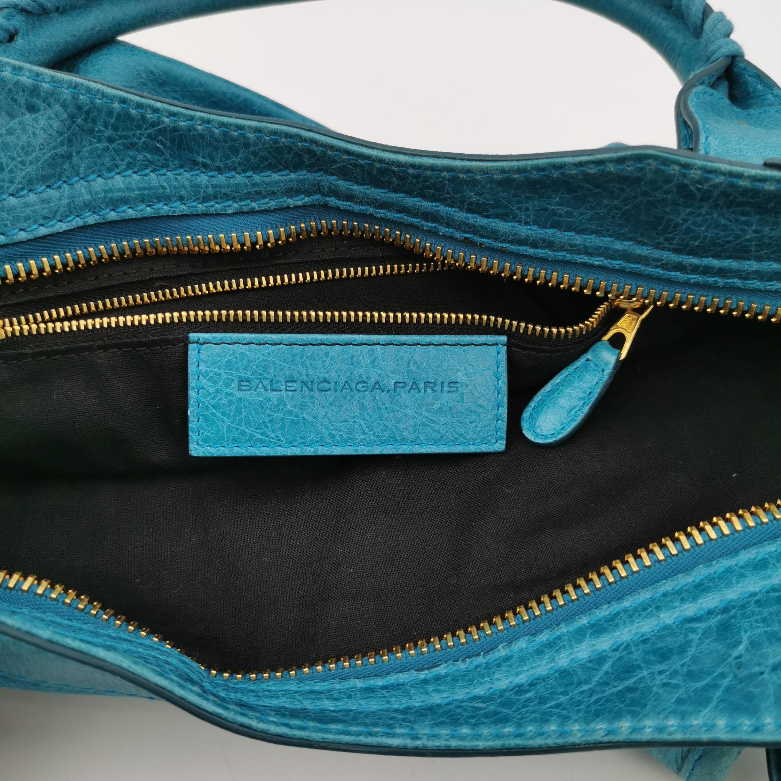 Balenciaga Balenciaga Women os Shoulder Bags Size ONE SIZE - 8 Thumbnail