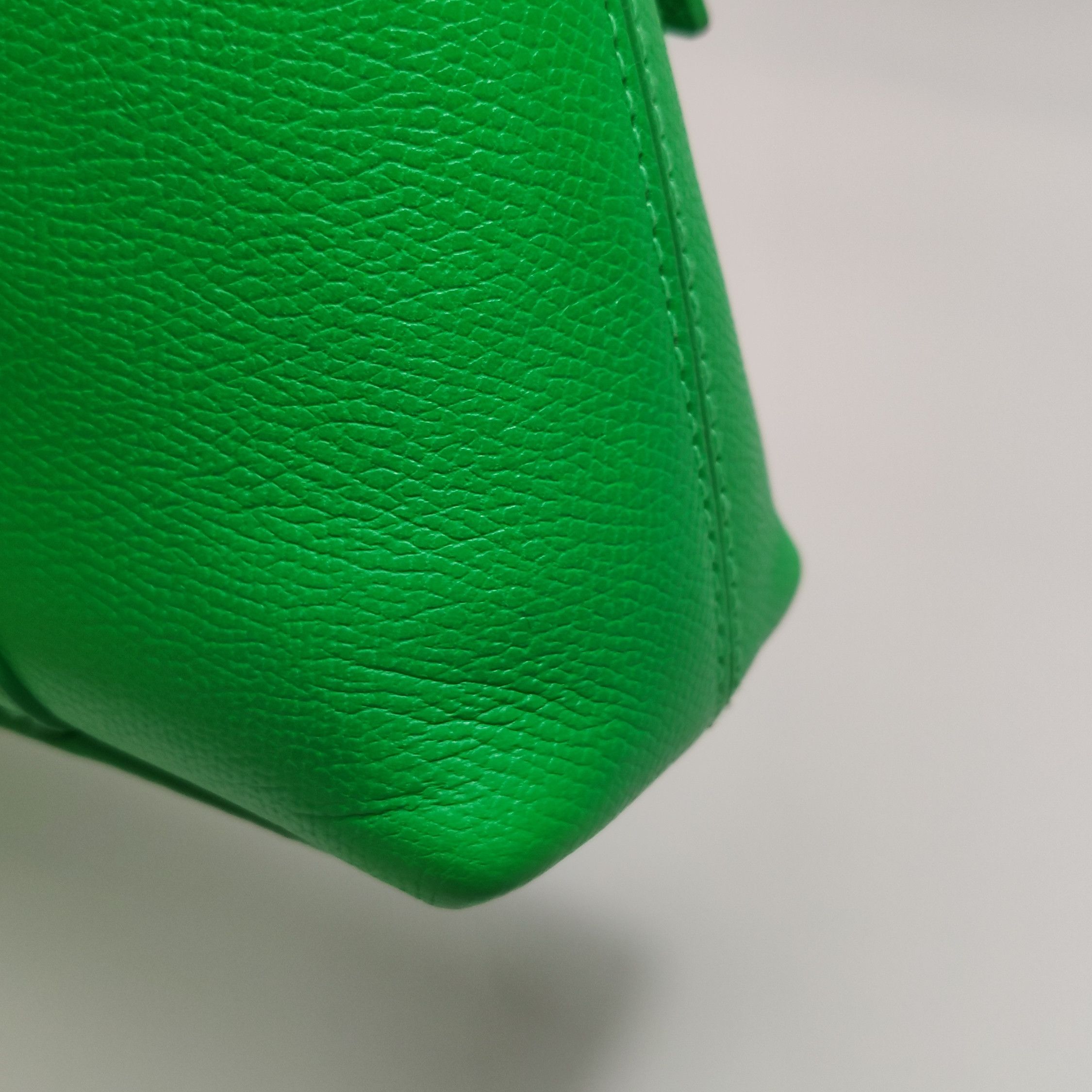 Balenciaga Balenciaga Women os Shoulder Bags Size ONE SIZE - 18 Thumbnail
