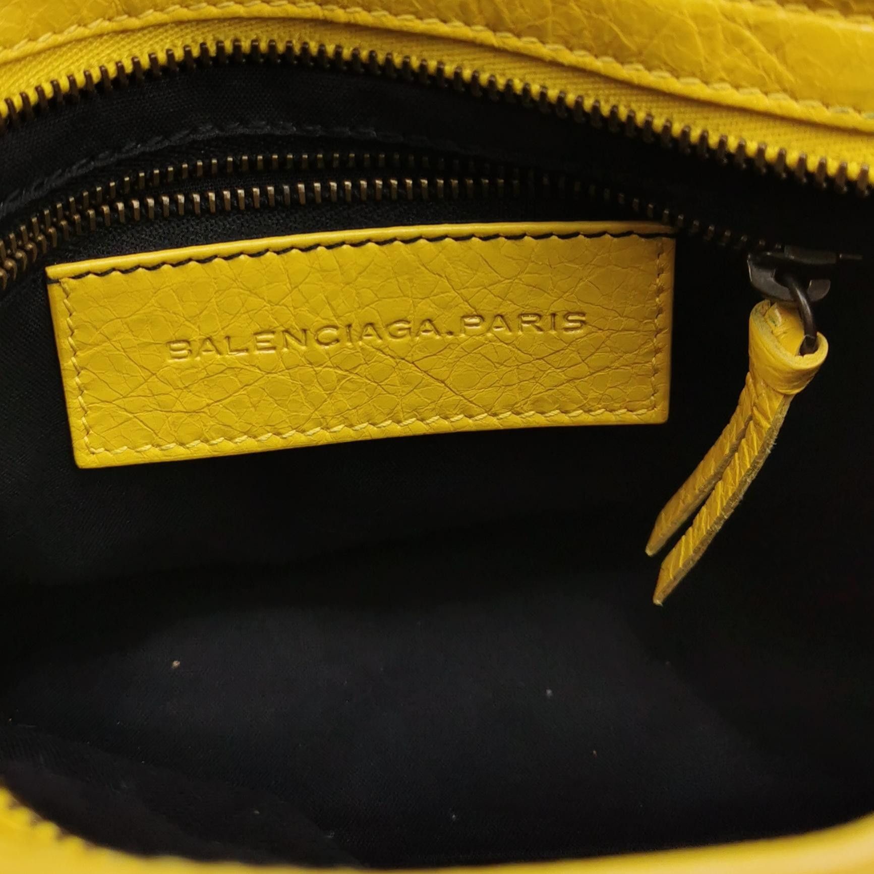 Balenciaga Balenciaga Women os Shoulder Bags Size ONE SIZE - 8 Thumbnail