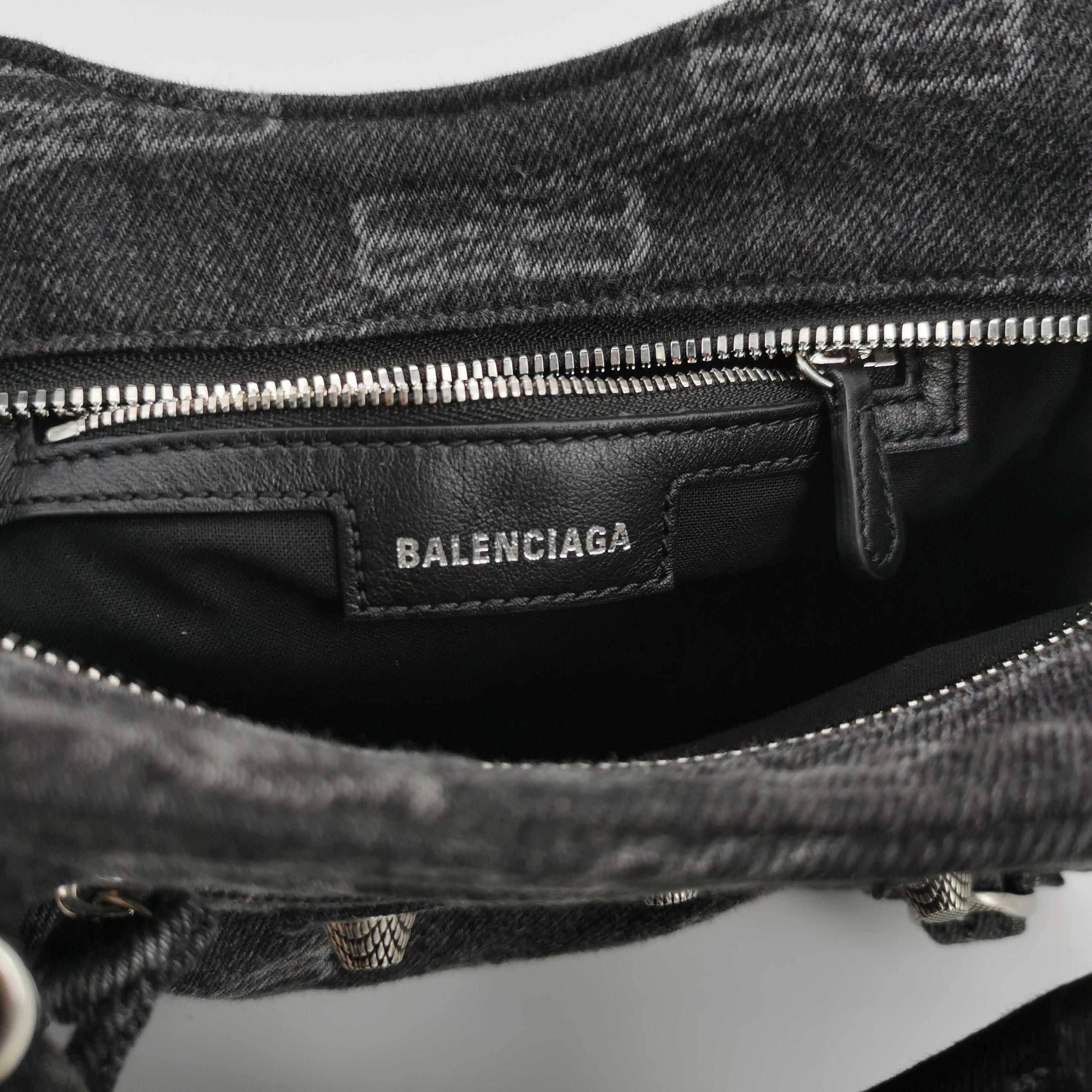 Balenciaga Balenciaga Women os Shoulder Bags Size ONE SIZE - 9 Thumbnail