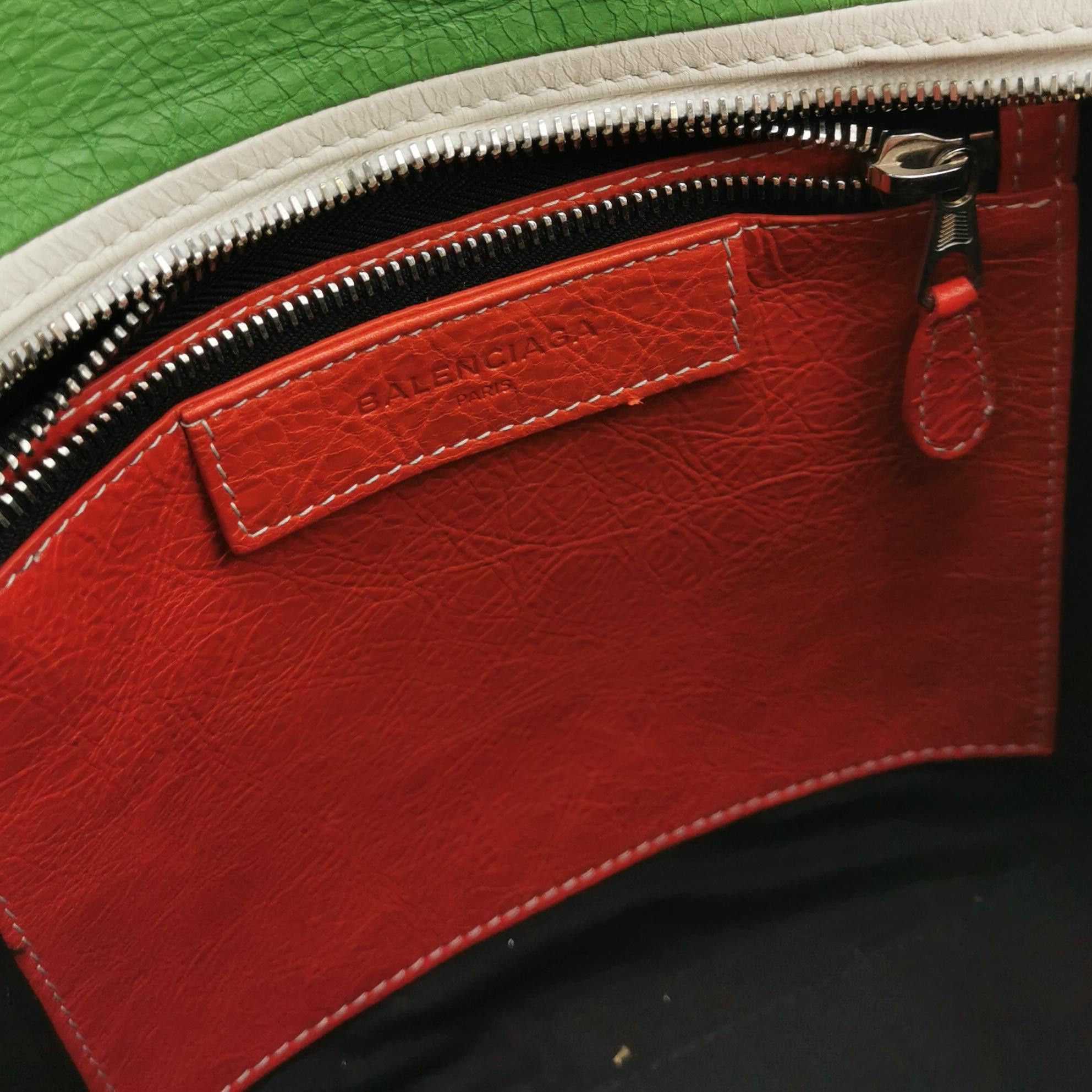 Balenciaga Balenciaga Women os Crossbody Bags Size ONE SIZE - 8 Thumbnail