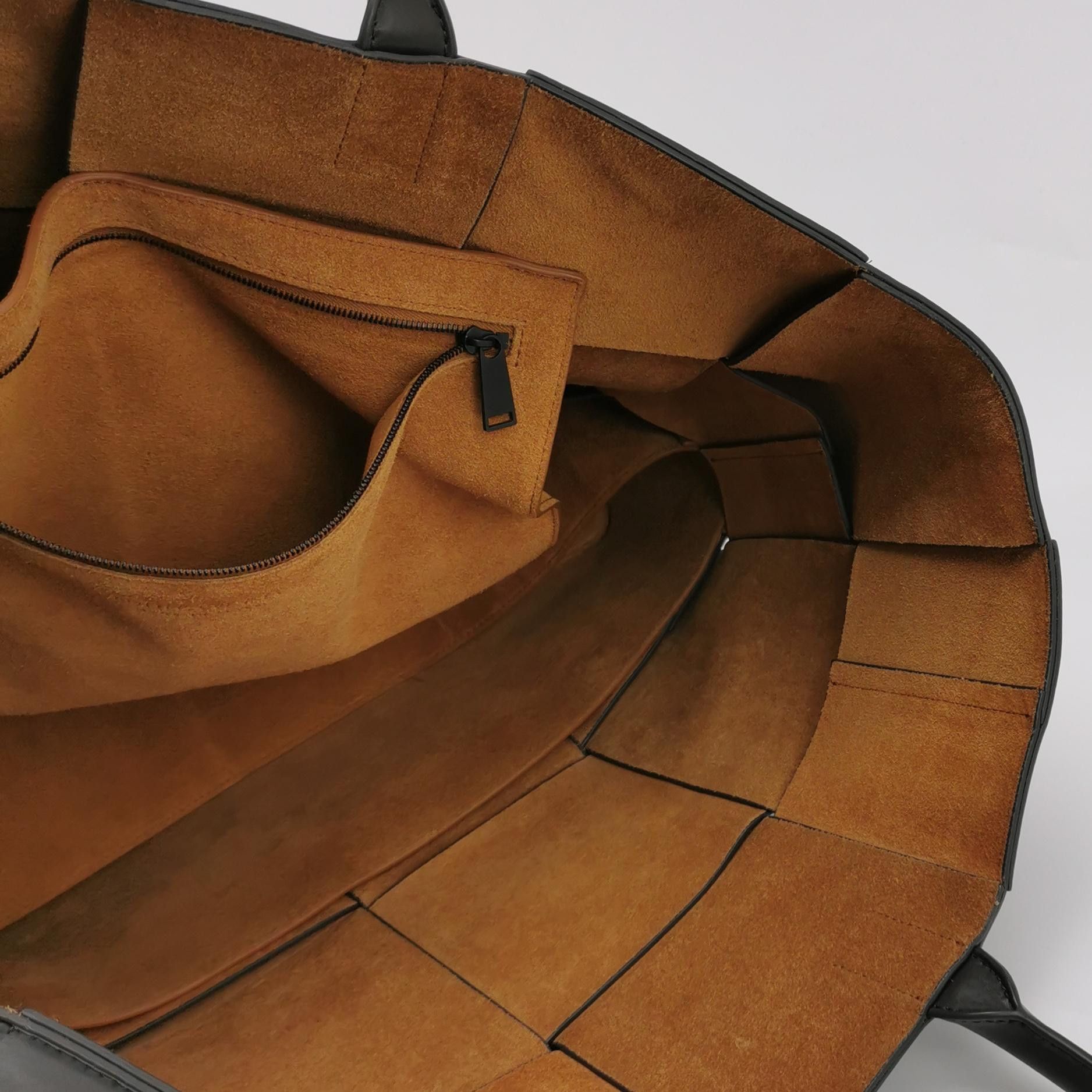 Bottega Veneta Bottega Veneta Women os Shoulder Bags Size ONE SIZE - 7 Thumbnail
