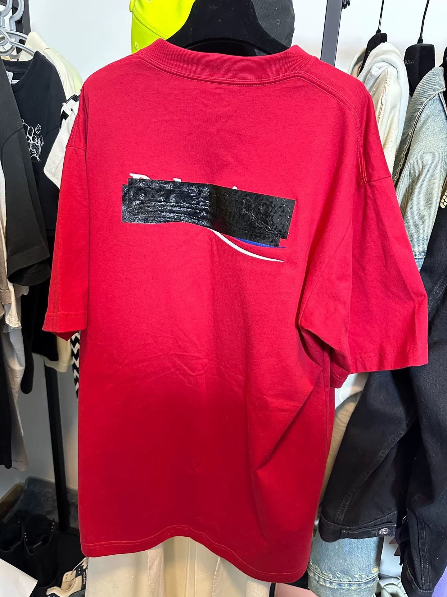 Balenciaga Balenciaga Gaffer Tape T-Shirt Red Size XXS Size US XXS / EU 40 - 4 Thumbnail