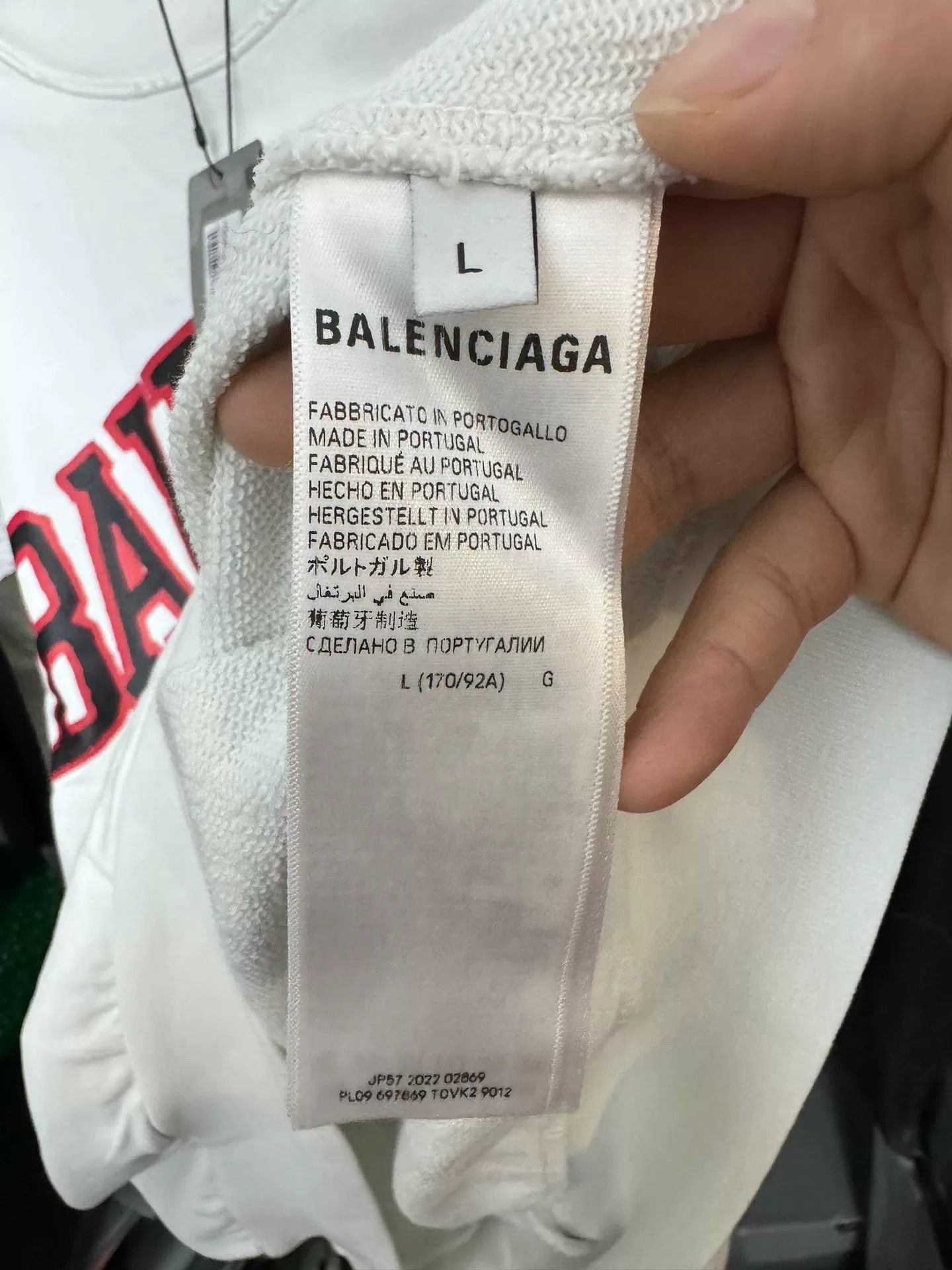 Balenciaga Balenciaga Logo Crest Sweatshirt Size L Size US L / EU 52-54 / 3 - 5 Thumbnail