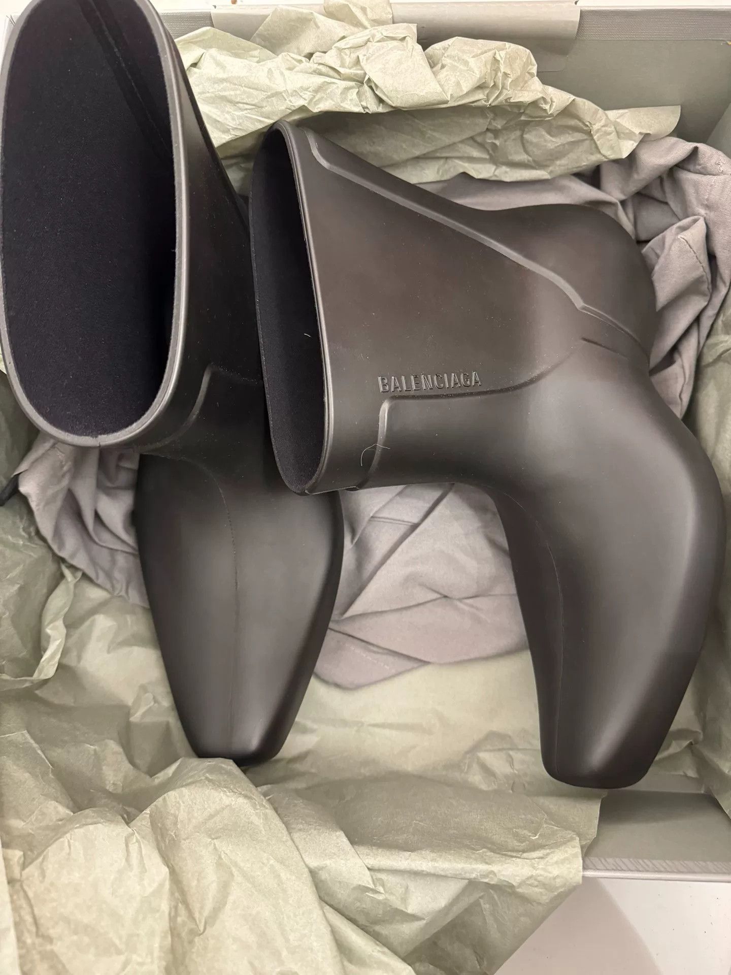 Balenciaga Balenciaga Rubber Excavator Boots Size 8 Size US 8 / EU 41 - 2 Thumbnail