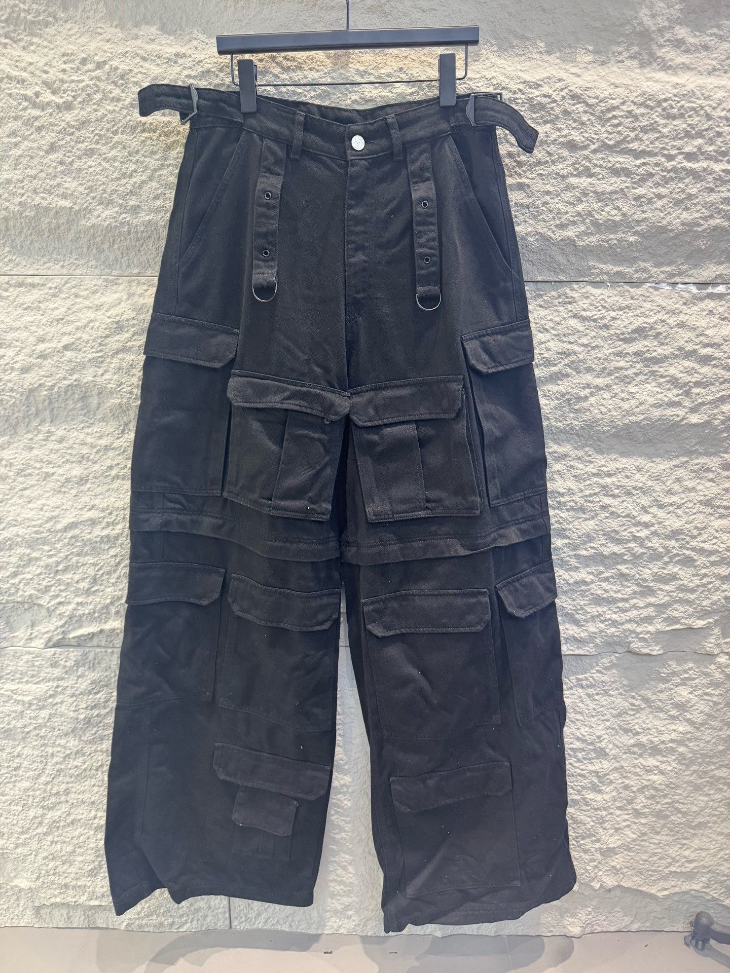 Vetements Vetements Cargo Pants Size XS Size US 28 / EU 44 - 2 Thumbnail