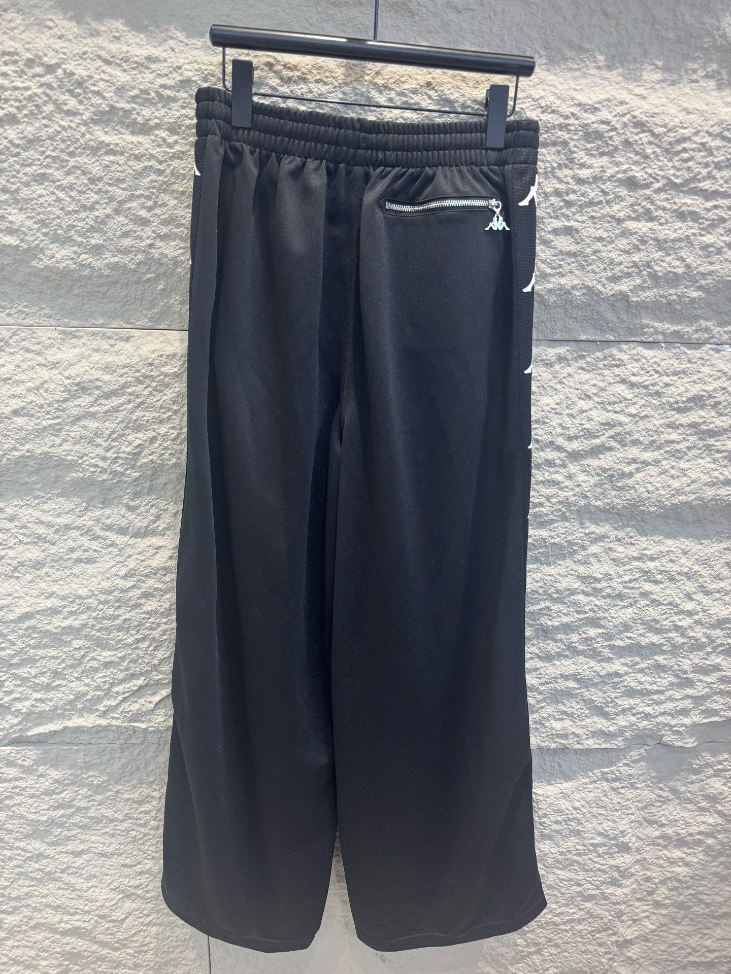 Acne Studios Acne Studios x Kappa Logo Tape Sweatpants Size S Size US 30 / EU 46 - 5 Thumbnail