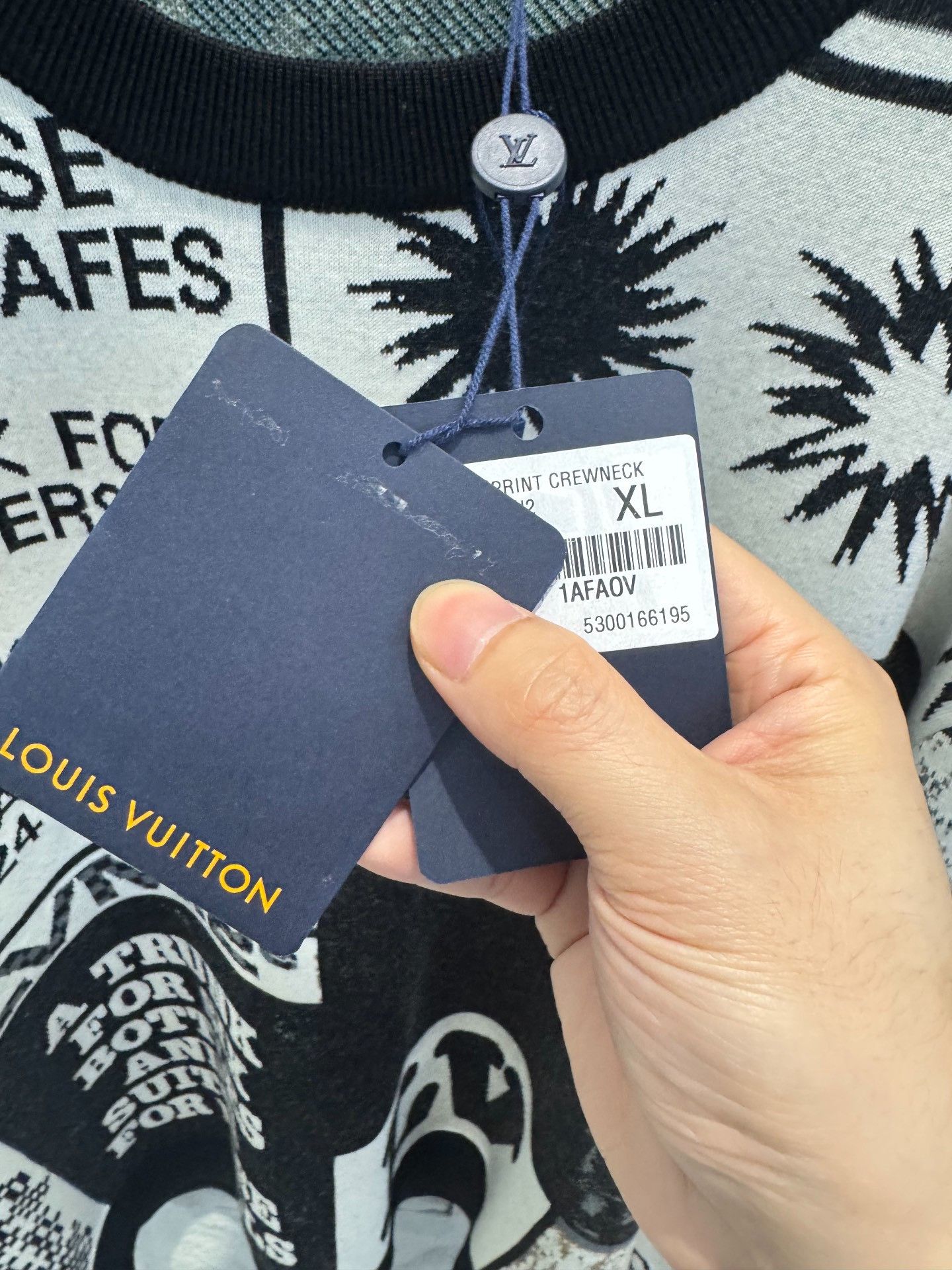 Louis Vuitton Louis Vuitton Graphic Jacquard Sweater Size XL Size US XL / EU 56 / 4 - 3 Thumbnail