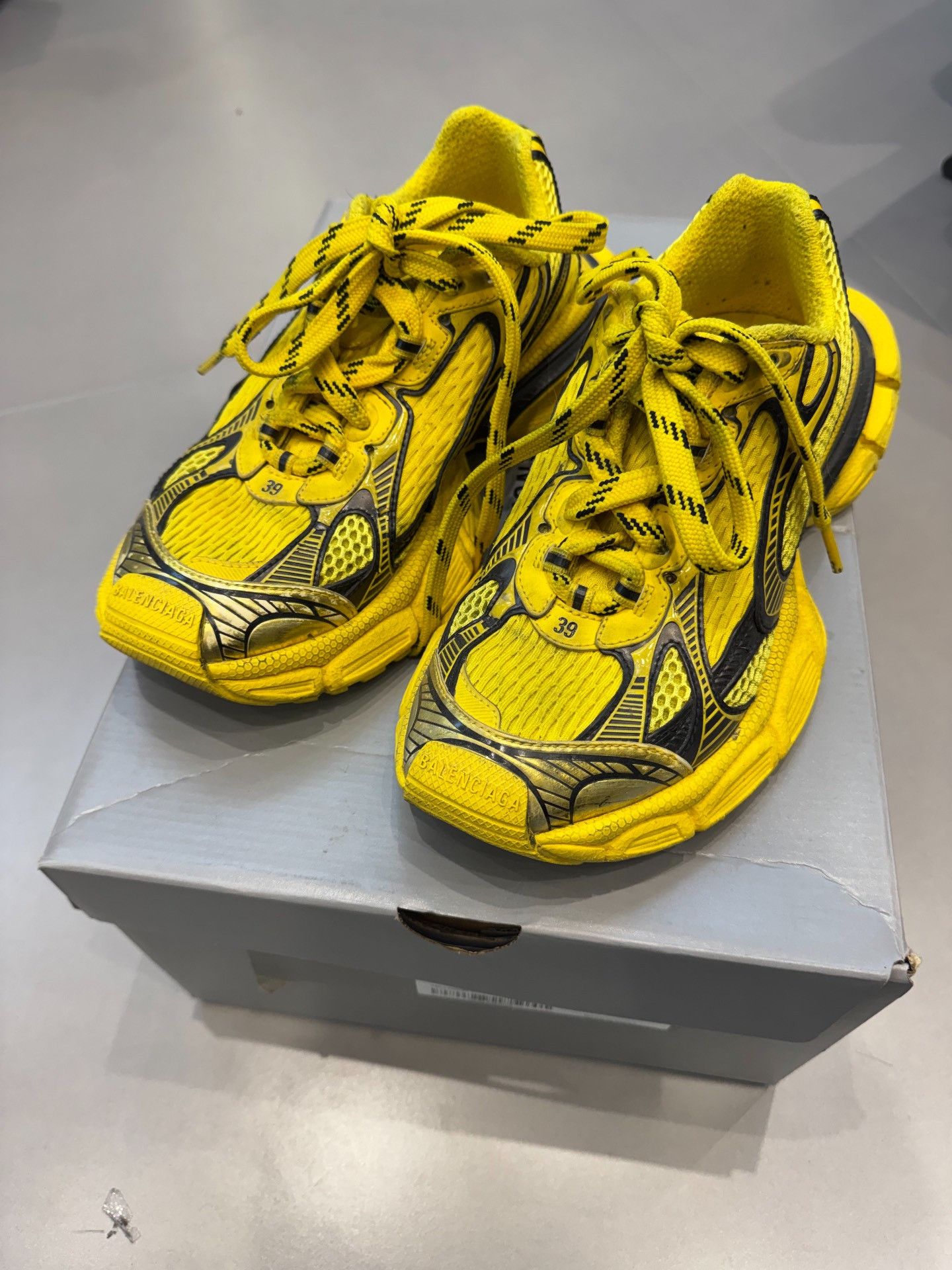 Balenciaga Balenciaga Yellow 3XL Sneakers Size 6 Size US 6 / EU 39 - 2 Thumbnail