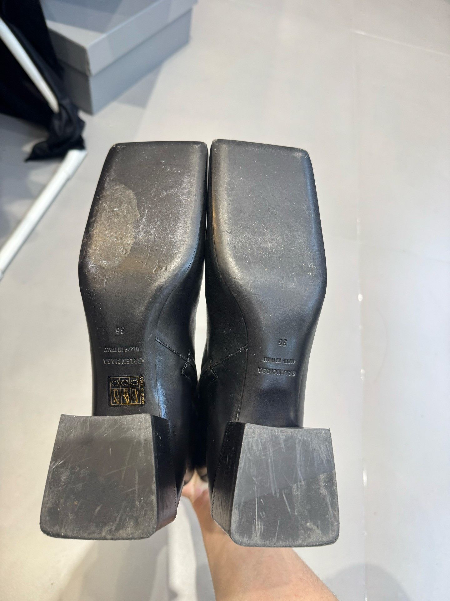 Balenciaga Balenciaga BB Square-Toe Boots Size 36 Size US 6 / IT 36 - 6 Thumbnail