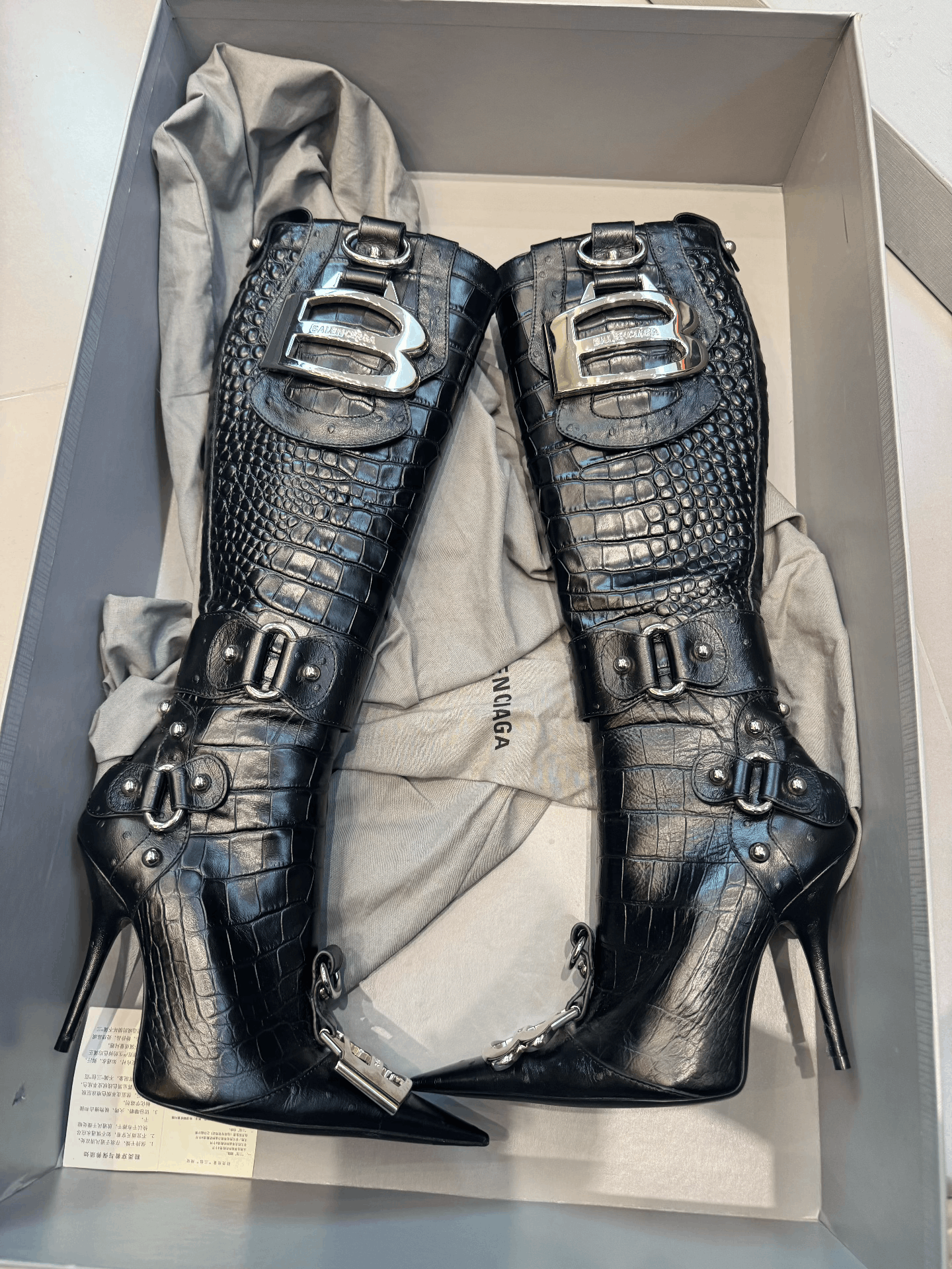 Balenciaga Balenciaga Crocodile Embossed Boots Size 36 Size US 6 / IT 36 - 2 Thumbnail