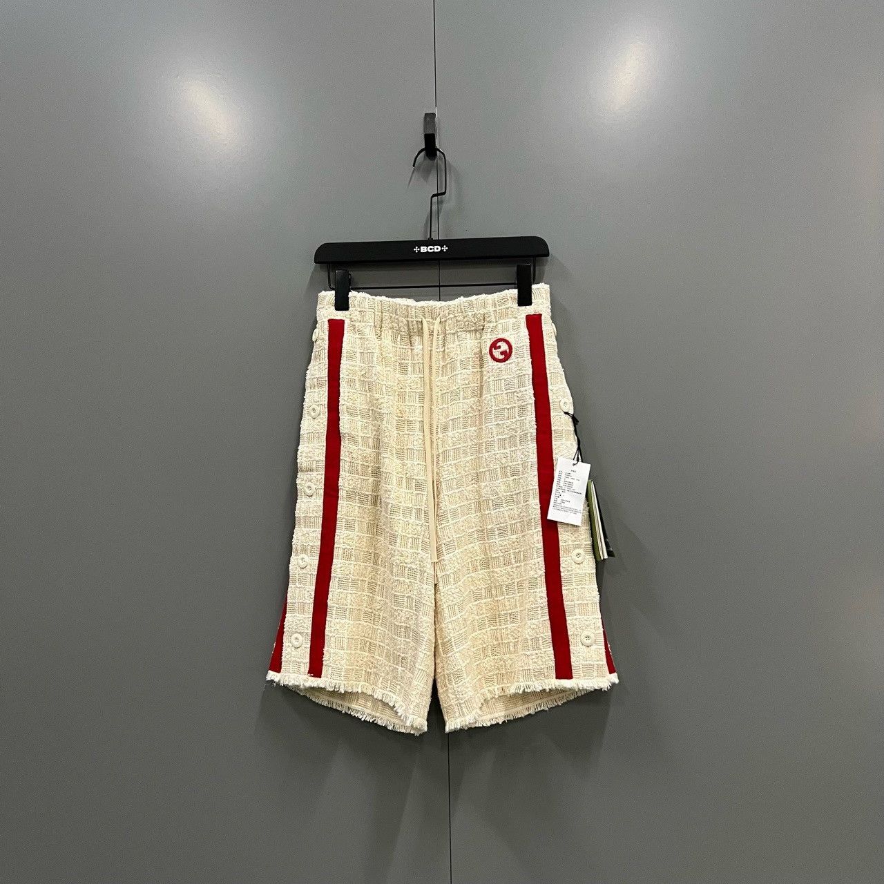 Gucci Gucci Stripe Tweed Shorts Size 34 Size 24" / US 00 / IT 34 - 2 Thumbnail