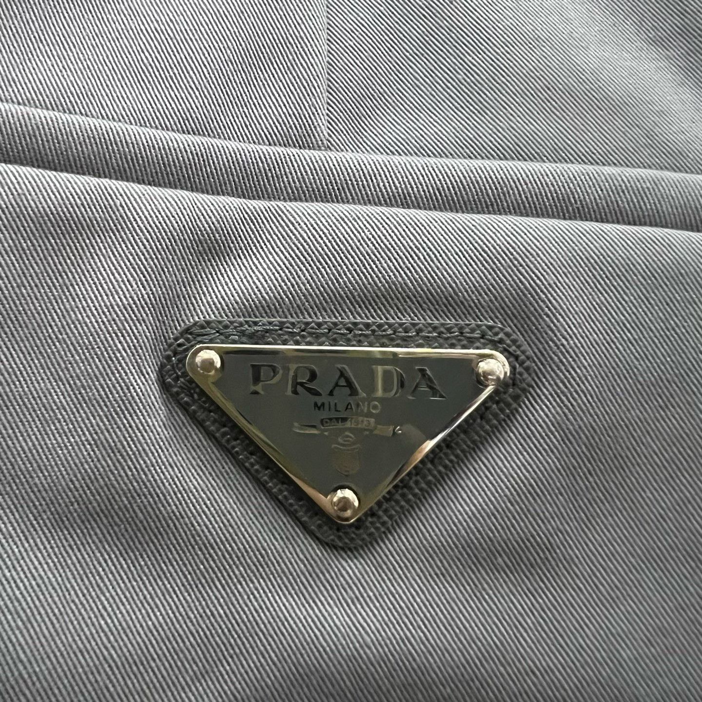 Prada Prada Triangle Logo Shorts Size 36 Size US 36 / EU 52 - 4 Thumbnail