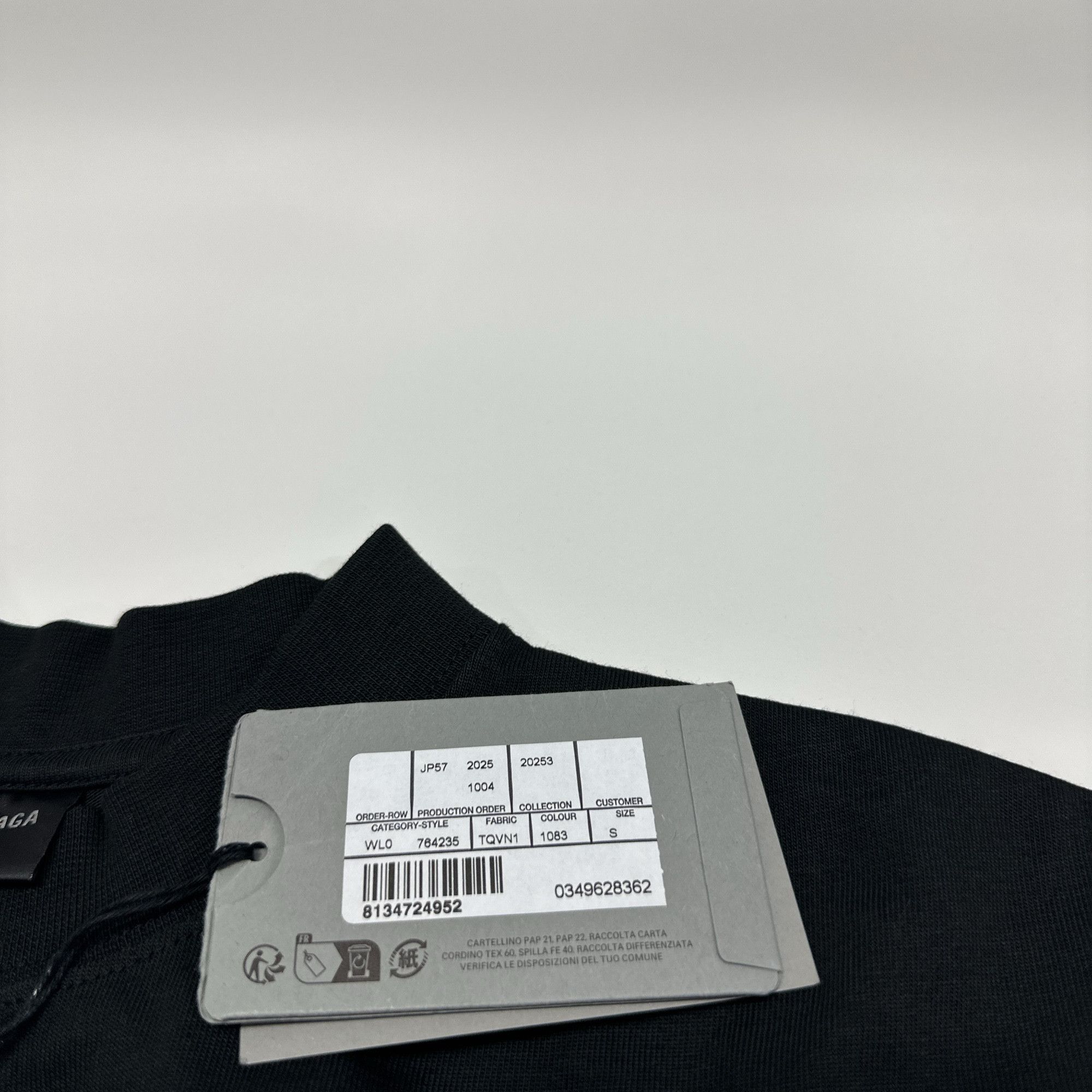 Balenciaga Balenciaga Logo T-Shirt Size S Size US S / EU 44-46 / 1 - 4 Thumbnail