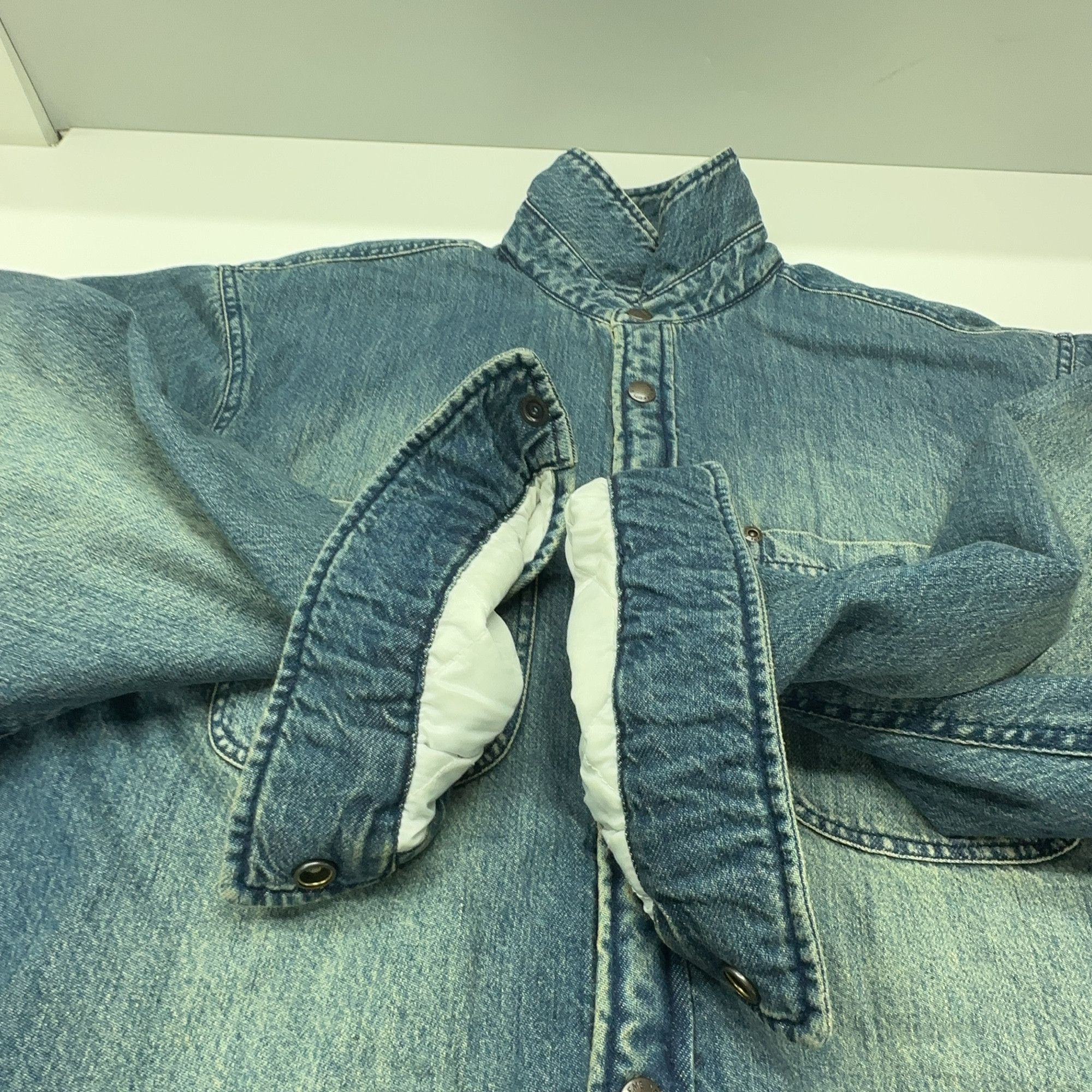 Supreme Supreme Shearling Lined Denim Shirt Size S Size US S / EU 44-46 / 1 - 10 Thumbnail