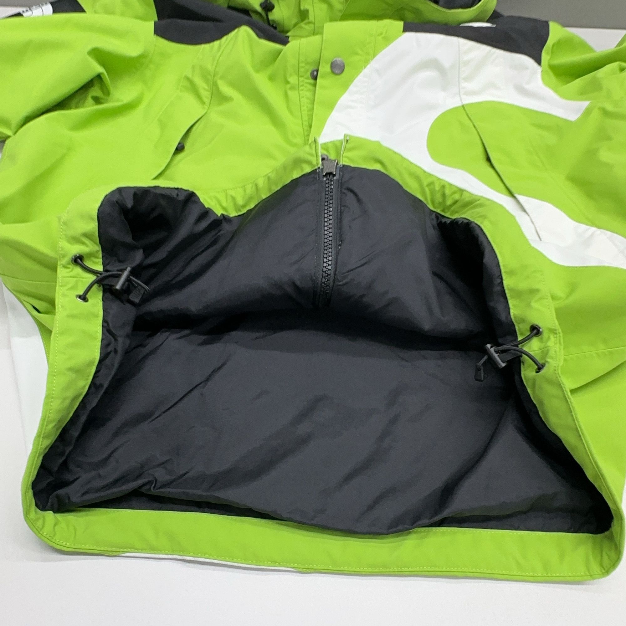 Supreme Supreme x The North Face S Logo Mountain Jacket Size M Size US M / EU 48-50 / 2 - 6 Thumbnail