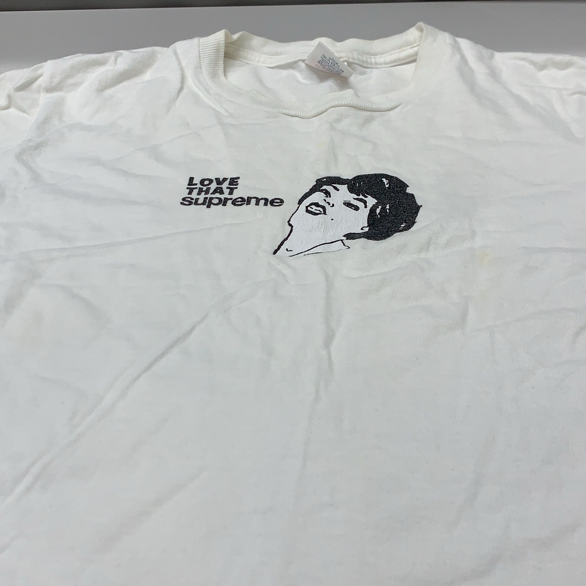 Supreme Supreme Love That Graphic T-Shirt Size S Size US S / EU 44-46 / 1 - 8 Thumbnail
