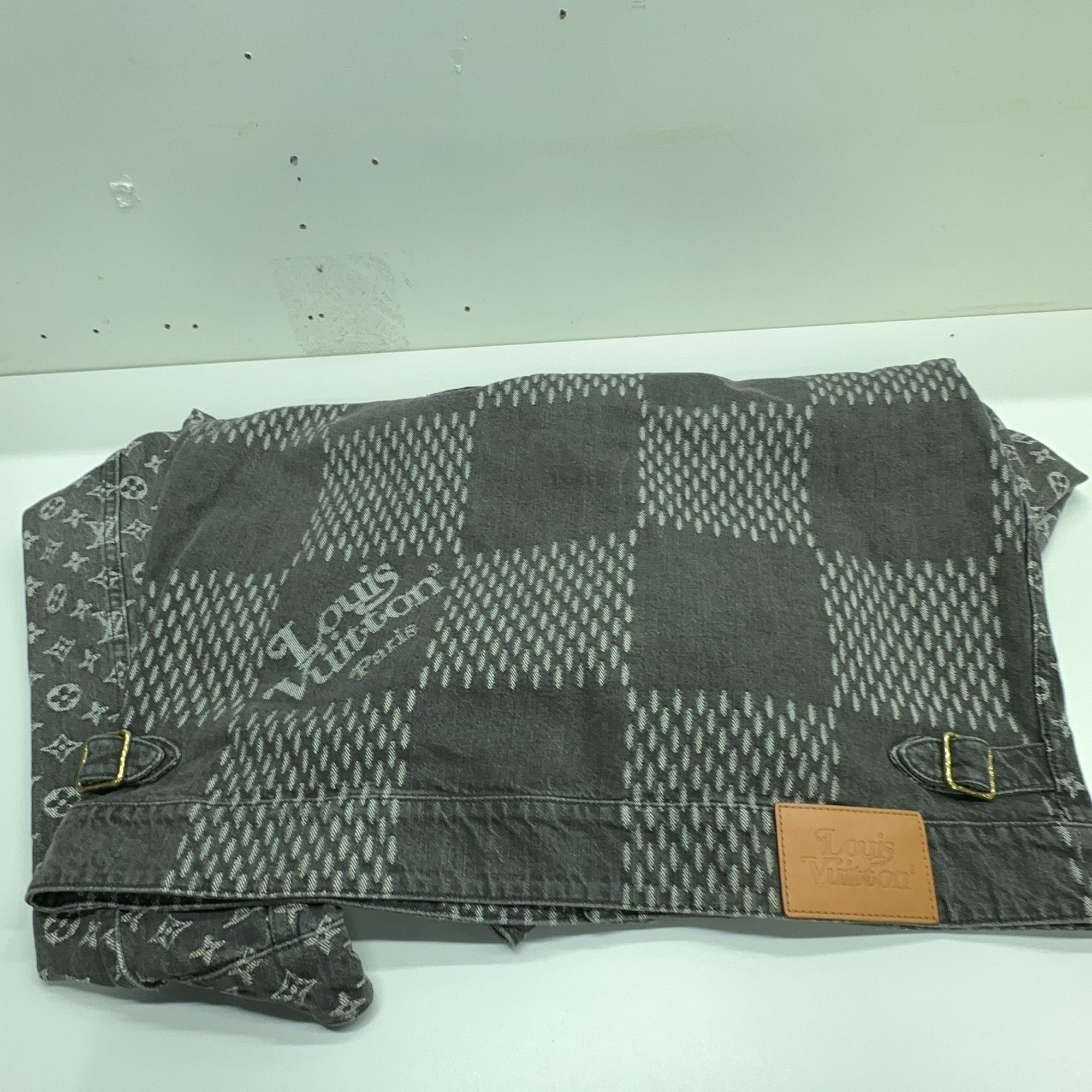 Louis Vuitton Louis Vuitton x Nigo Monogram Denim Jacket Size L Size US L / EU 52-54 / 3 - 12 Thumbnail